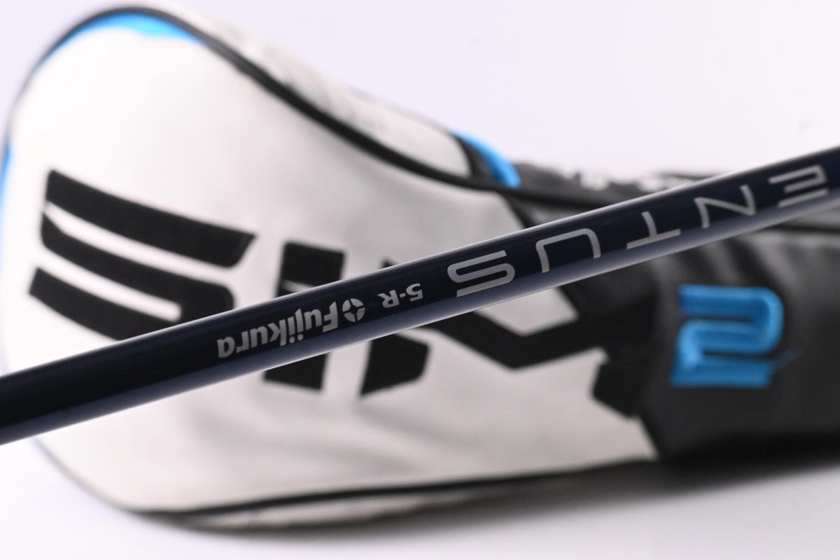 Taylormade SIM2 Max Driver / 10.5 Degree / Regular Flex Fujikura Ventus Blue 5