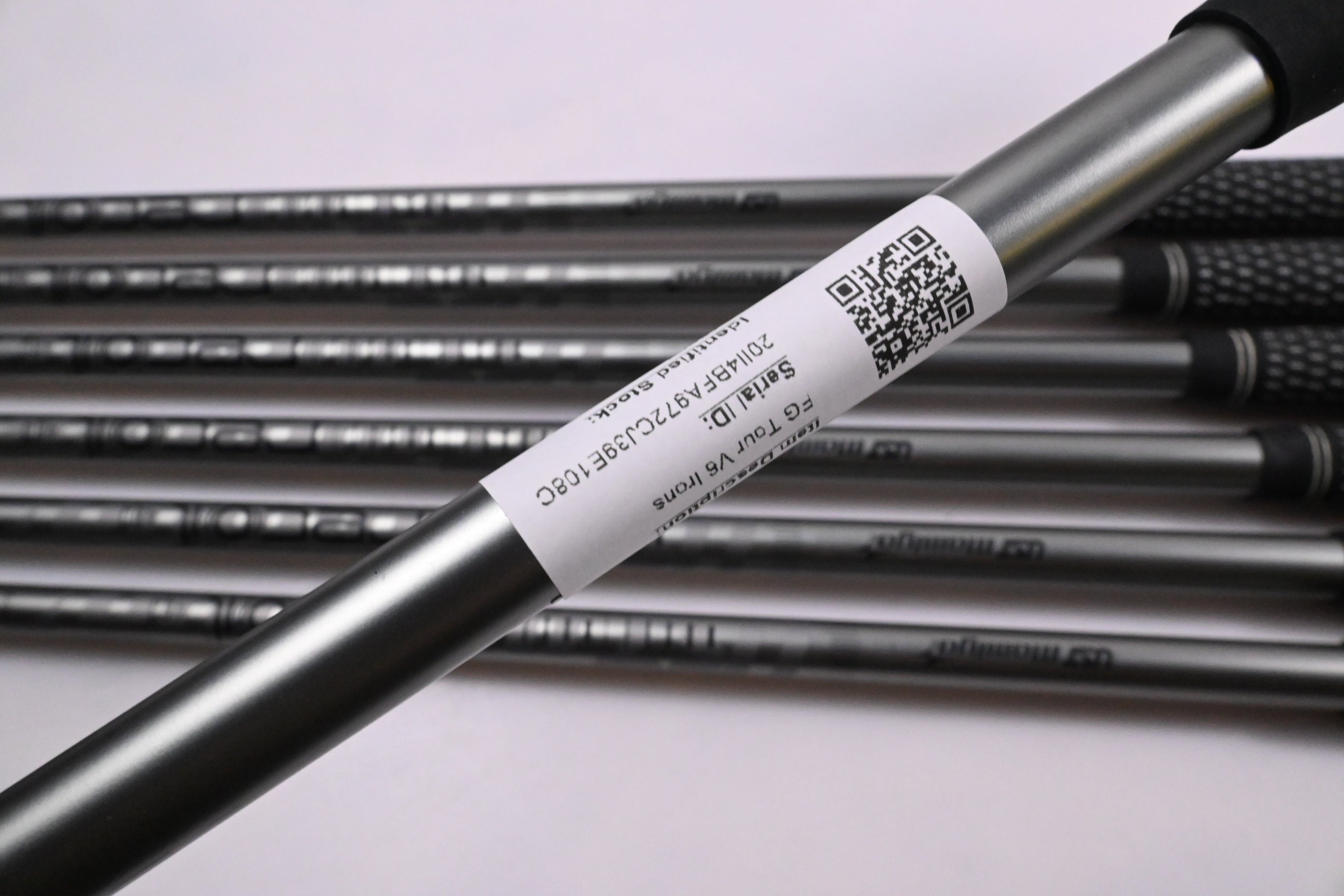 Wilson FG Tour V6 Irons / 4-PW / Stiff Flex UST Recoil 460 Shafts