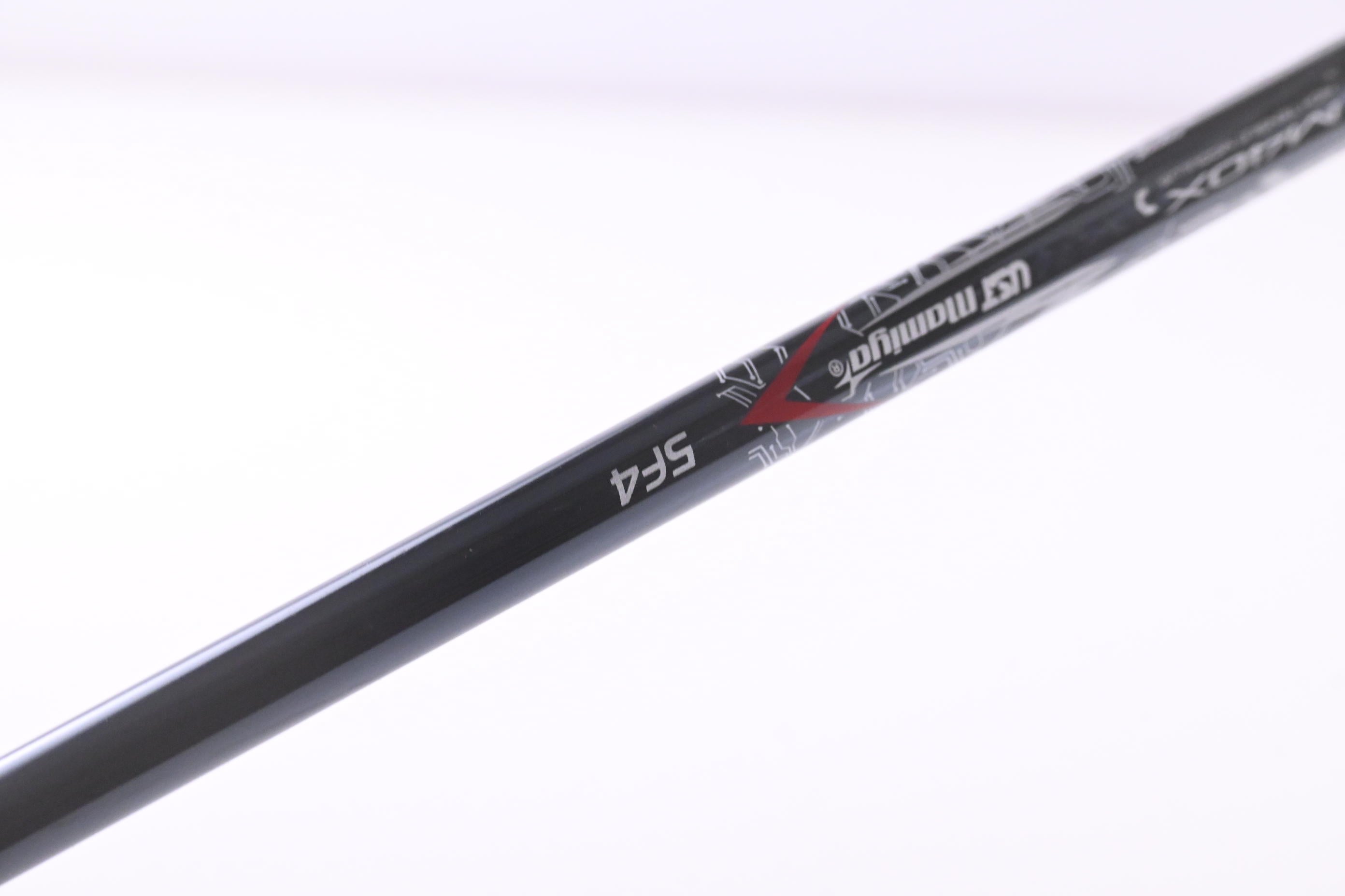 Cobra Darkspeed X Driver / 10.5 Degree / Stiff Flex UST LIN-Q Red 5 M40X Shaft