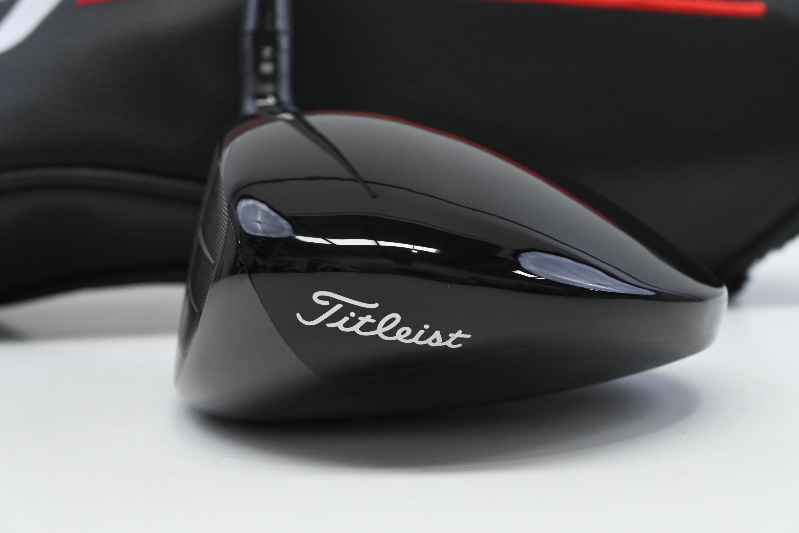 Left Hand Titleist GT3 Driver / 10 Degree / X-Flex HZRDUS Gen5 Black 60 Shaft