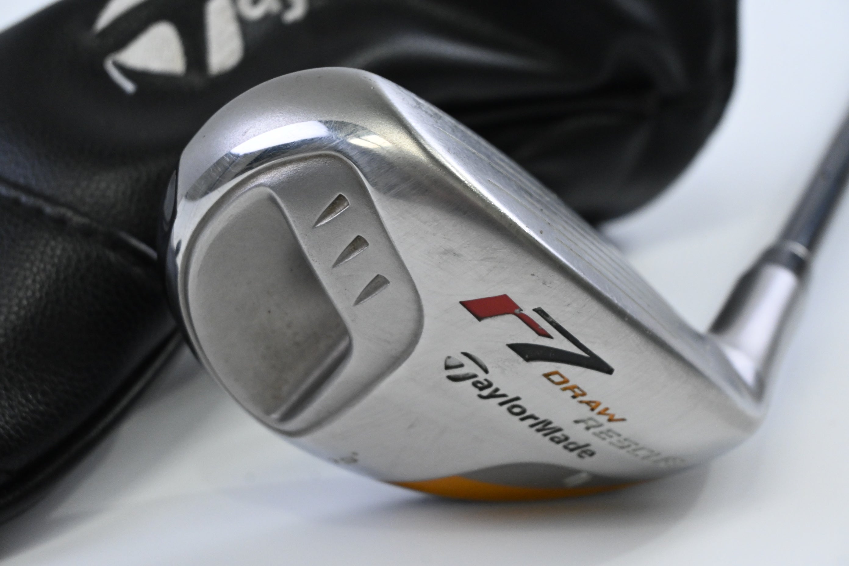 Taylormade R7 Draw #3 Hybrid / 19 Degree / Regular Flex Taylormade Reax 55 Shaft