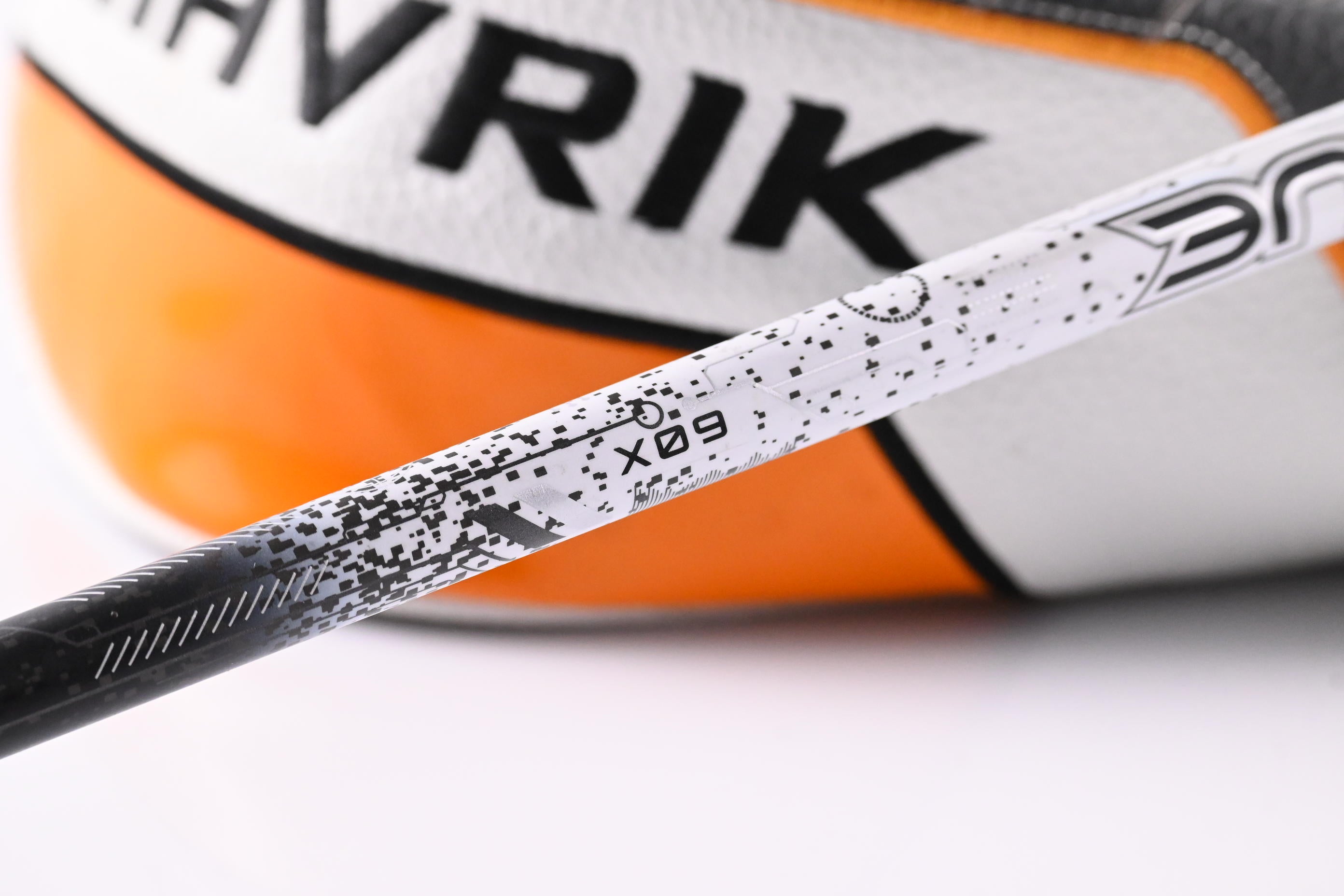 Callaway Mavrik Driver / 9 Degree / X-Flex Aldila Rogue 130 MSI White 60 Shaft