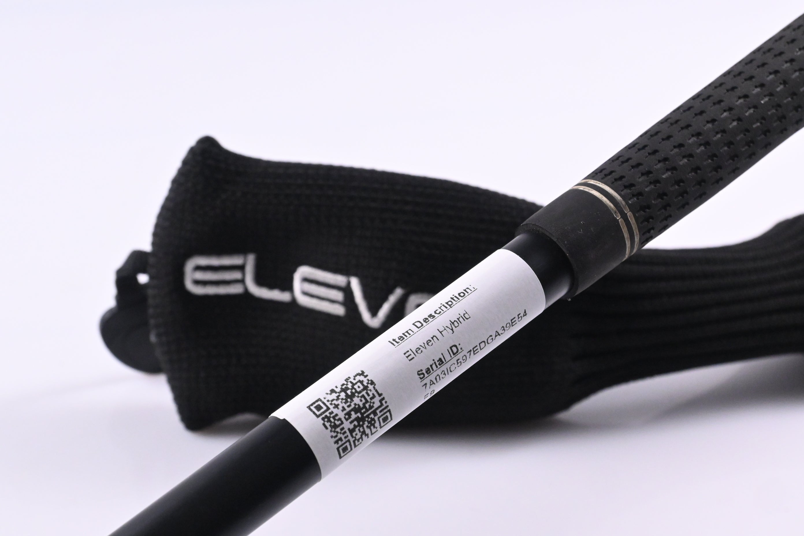Eleven #3 Hybrid / 18 Degree / Regular Flex Eleven Graphite Shaft