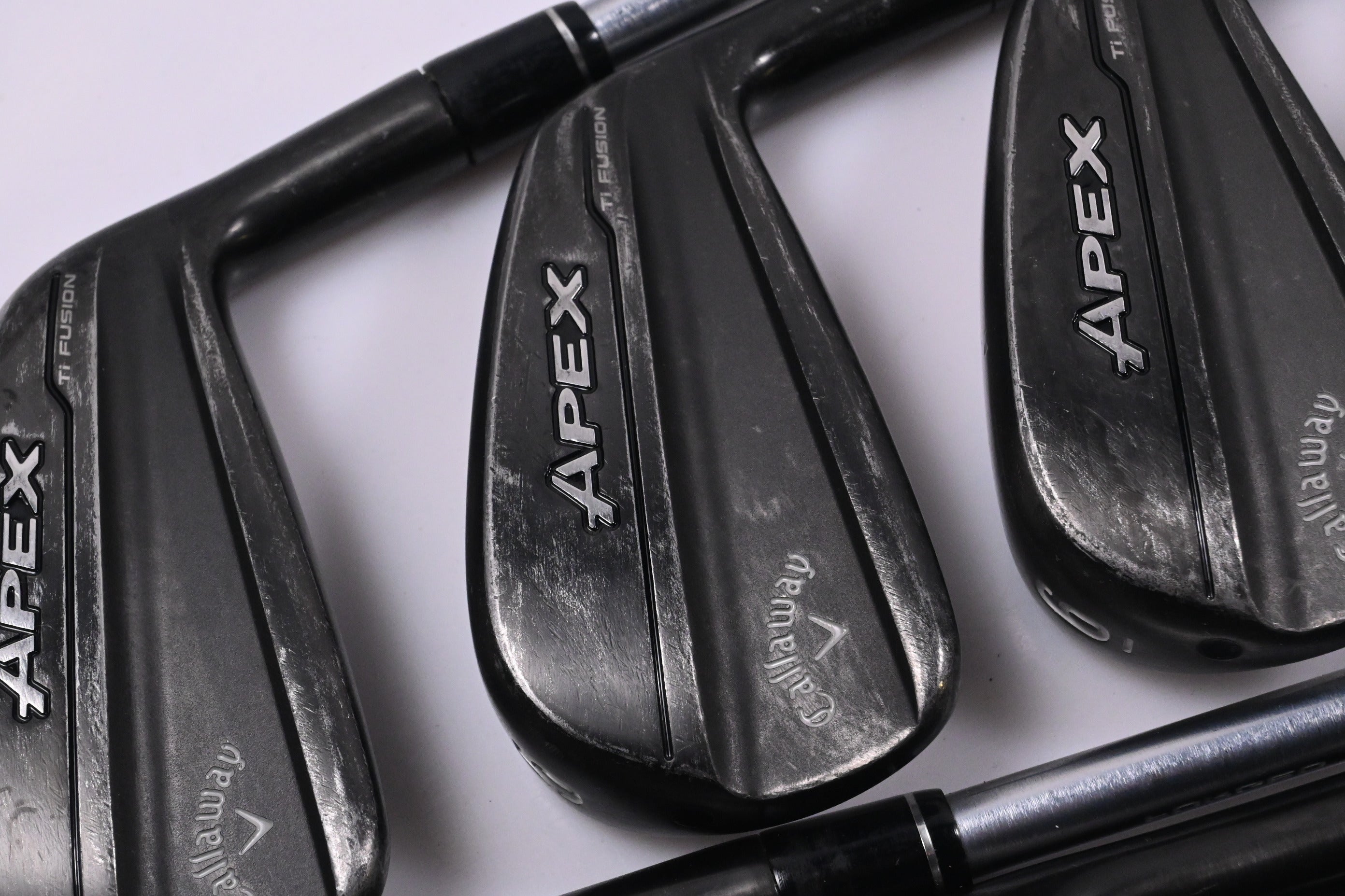 Callaway Apex Ti Fusion Irons / 4-PW+GW / X-Flex Project X IO 115 Shafts
