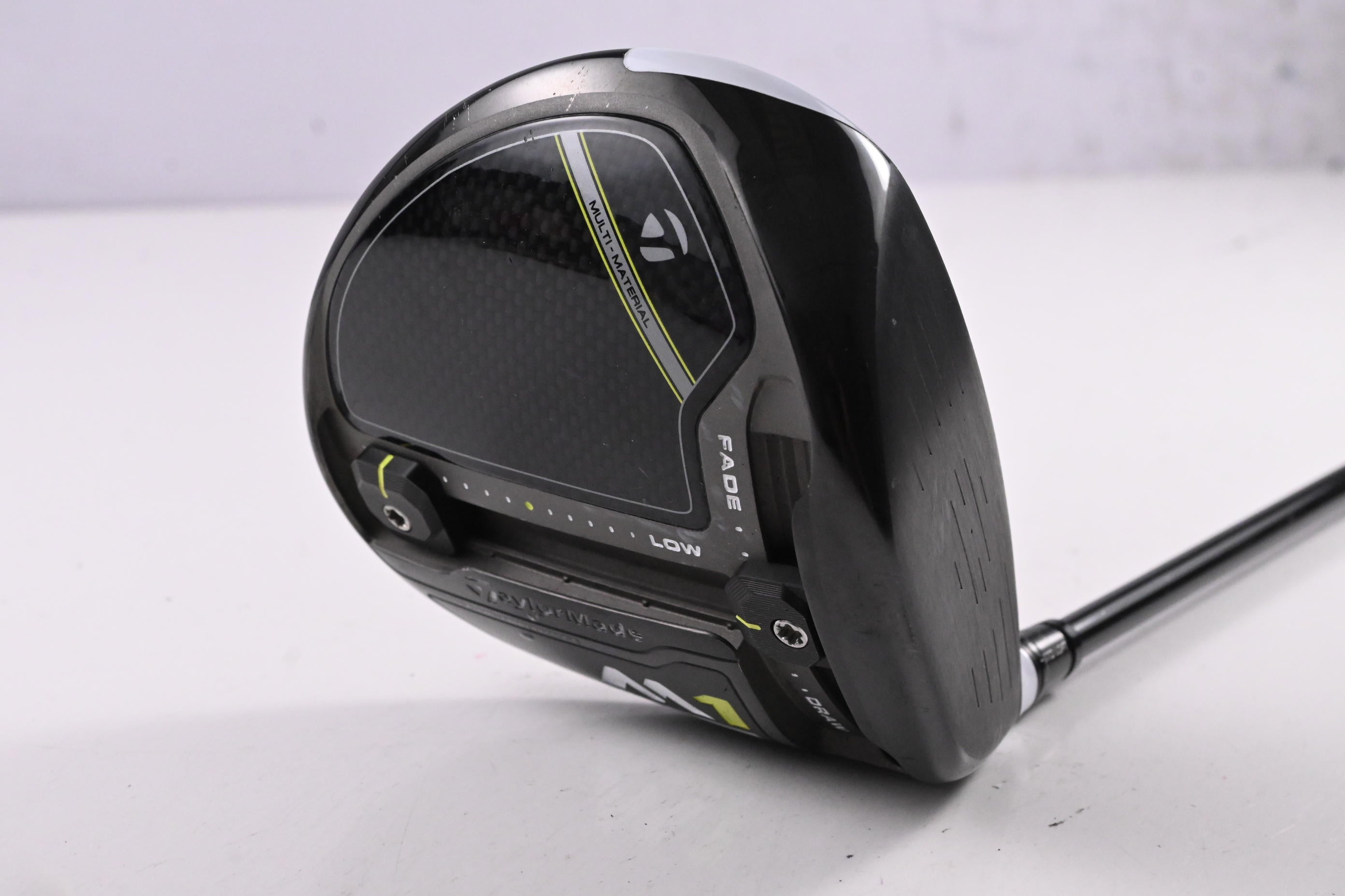Taylormade M1 2017 Driver / 10.5 Degree / Regular Flex Psyko Crossfire 60 Shaft