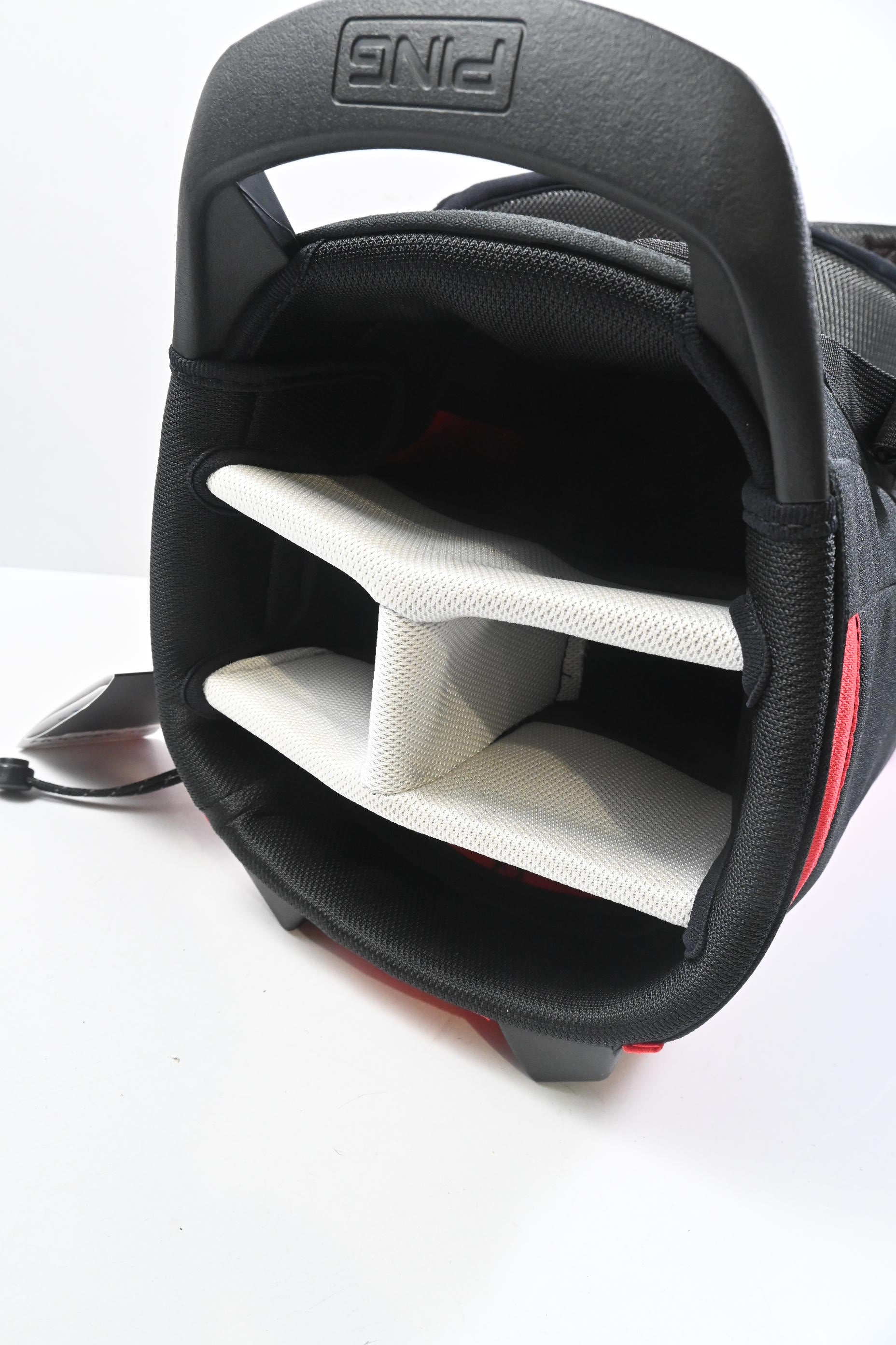 Ping Hoofer Lite Stand Bag / 4-Way Divider / Red, Black, White