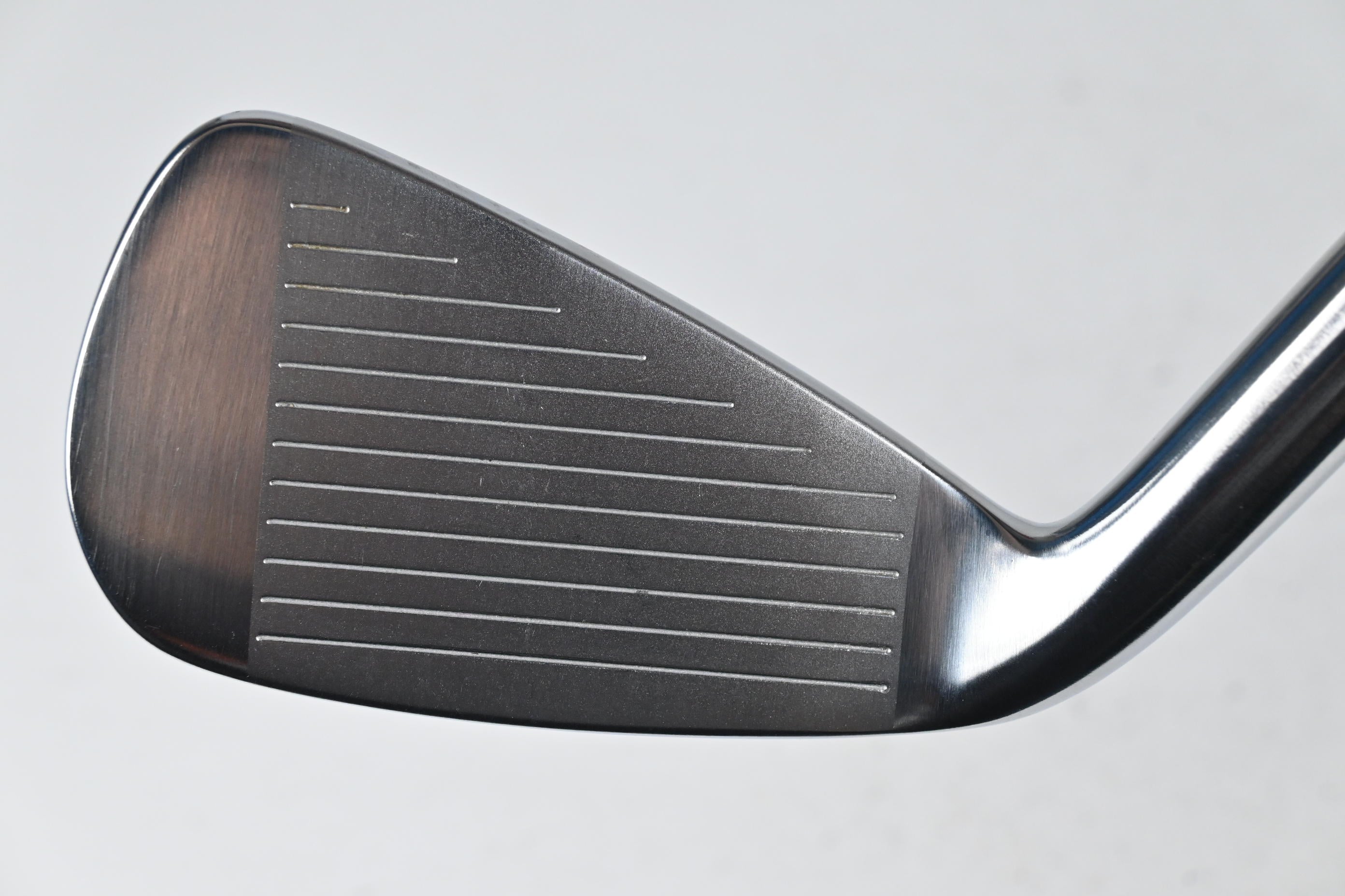 New Level NLU-01 #4 Hybrid / 24 Degree / X-Flex Ventus Blue Velocore 10 Shaft