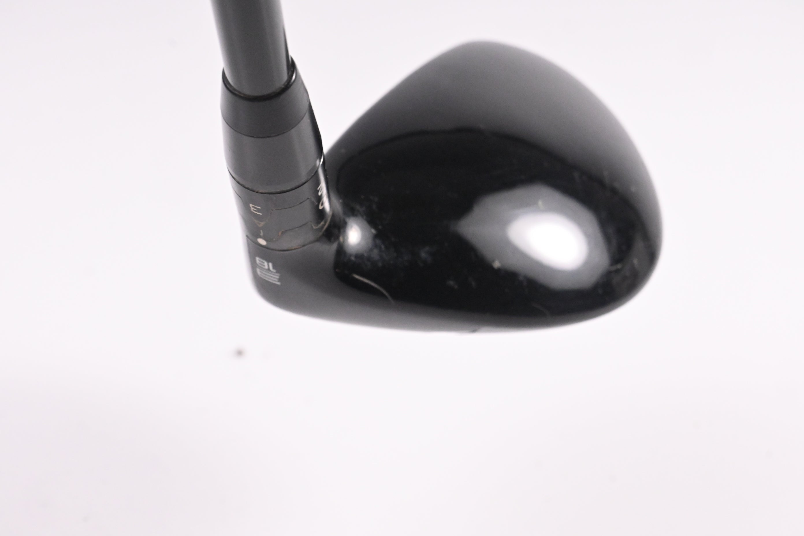 Titleist TSi2 #3 Hybrid / 18 Degree / Stiff Flex Tensei AV RAW White 90 Shaft