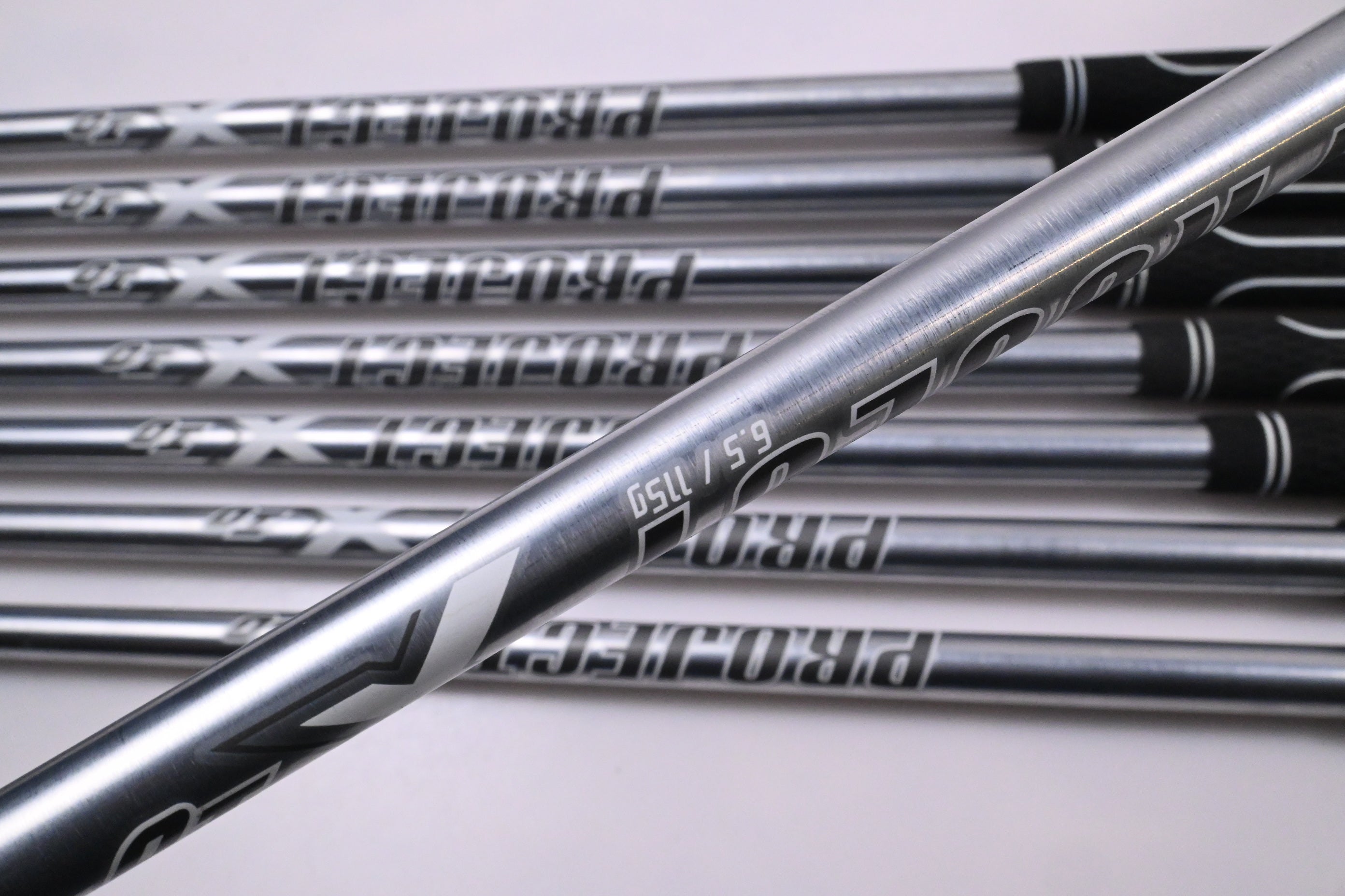 Callaway Apex Ti Fusion Irons / 4-PW+GW / X-Flex Project X IO 115 Shafts