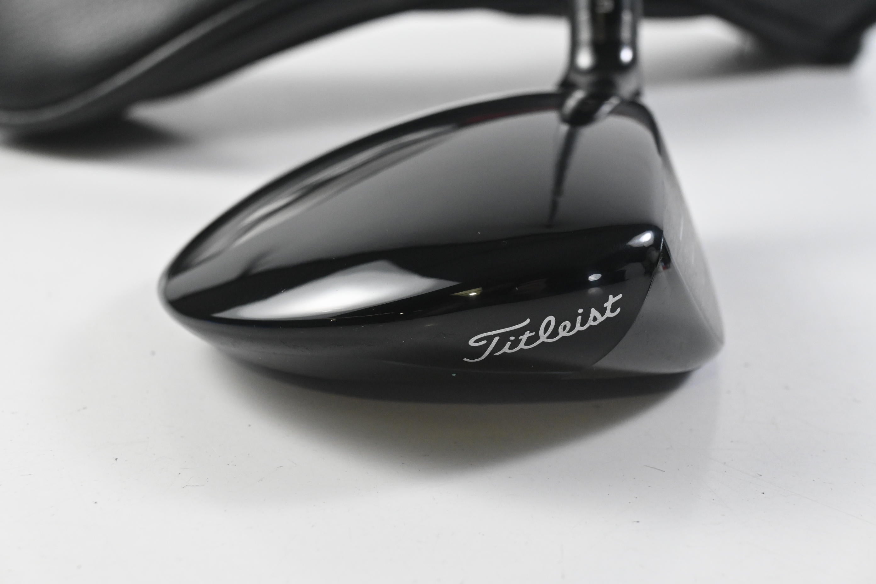 Titleist GT1 #5 Wood / 18 Degree / Regular Flex Fujikura Air Speeder 40 Shaft