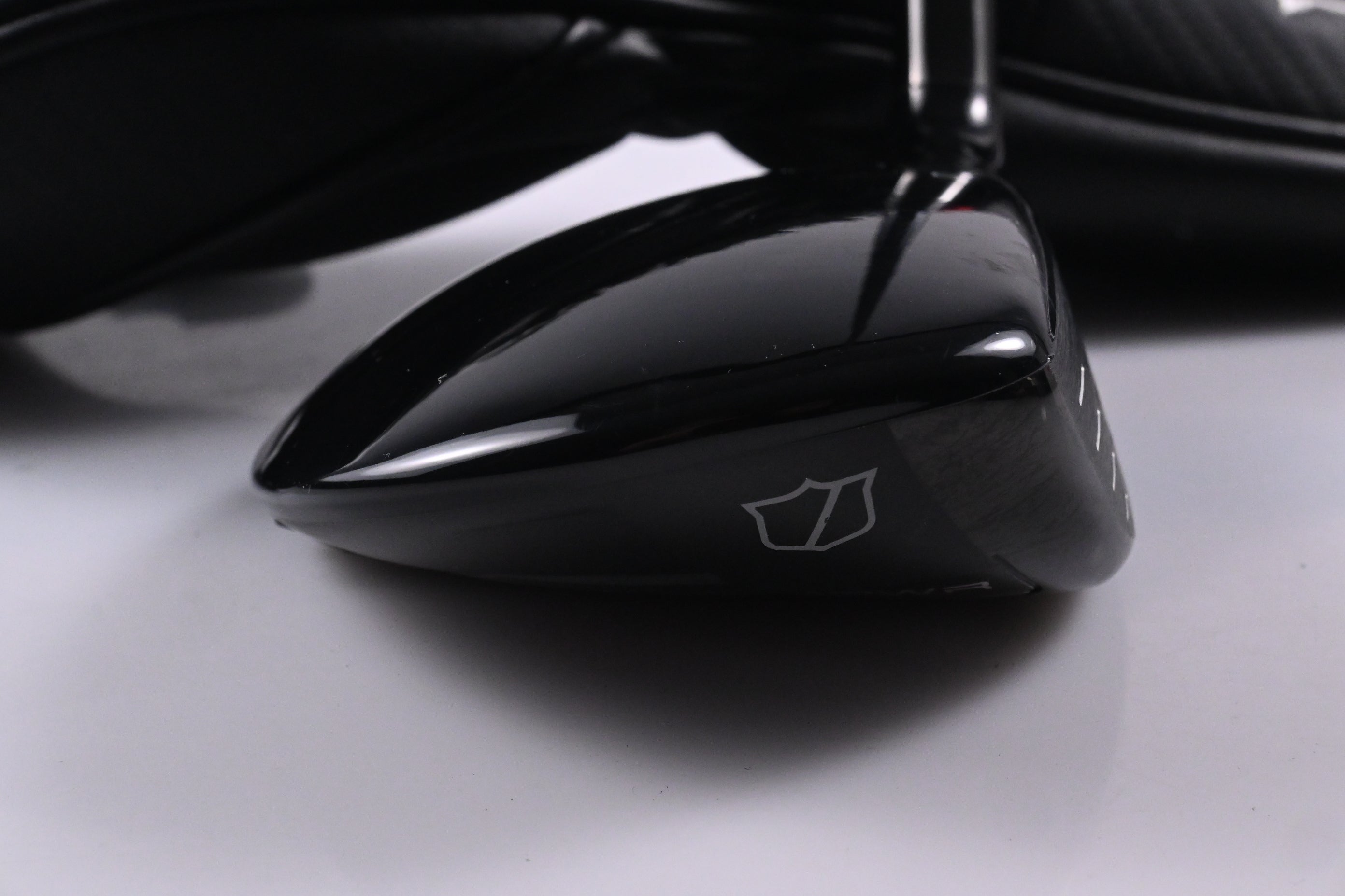 Wilson DYNAPWR Max 2025 #5 Wood / 18 Degree / Regular Flex LinQ Red 5 Shaft