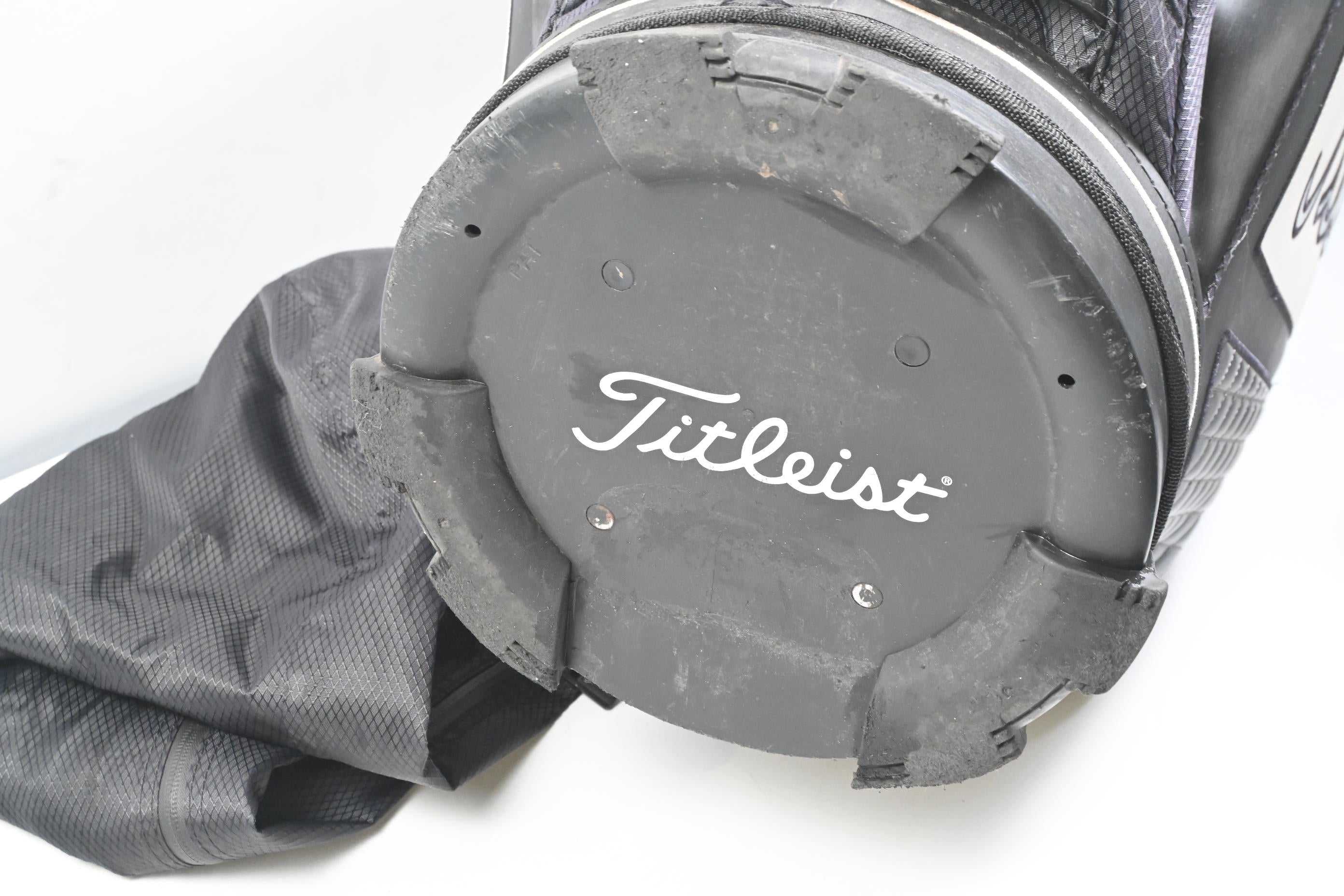 Titleist StaDry Cart Bag / 15-Way Divider / Black, White