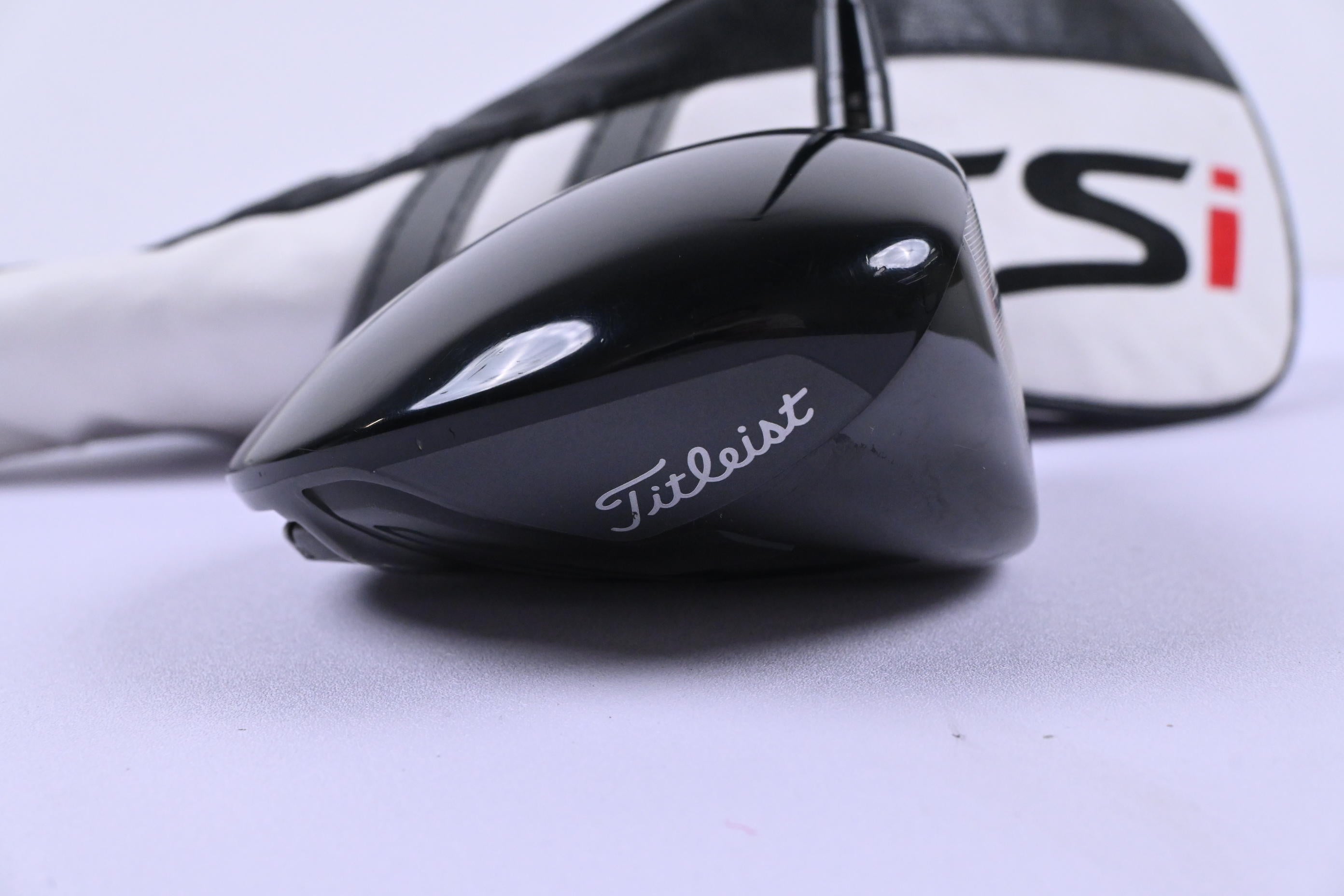 Titleist TSi3 Driver / 9 Degree / Stiff Flex Tesnei AV Raw White 65 Shaft
