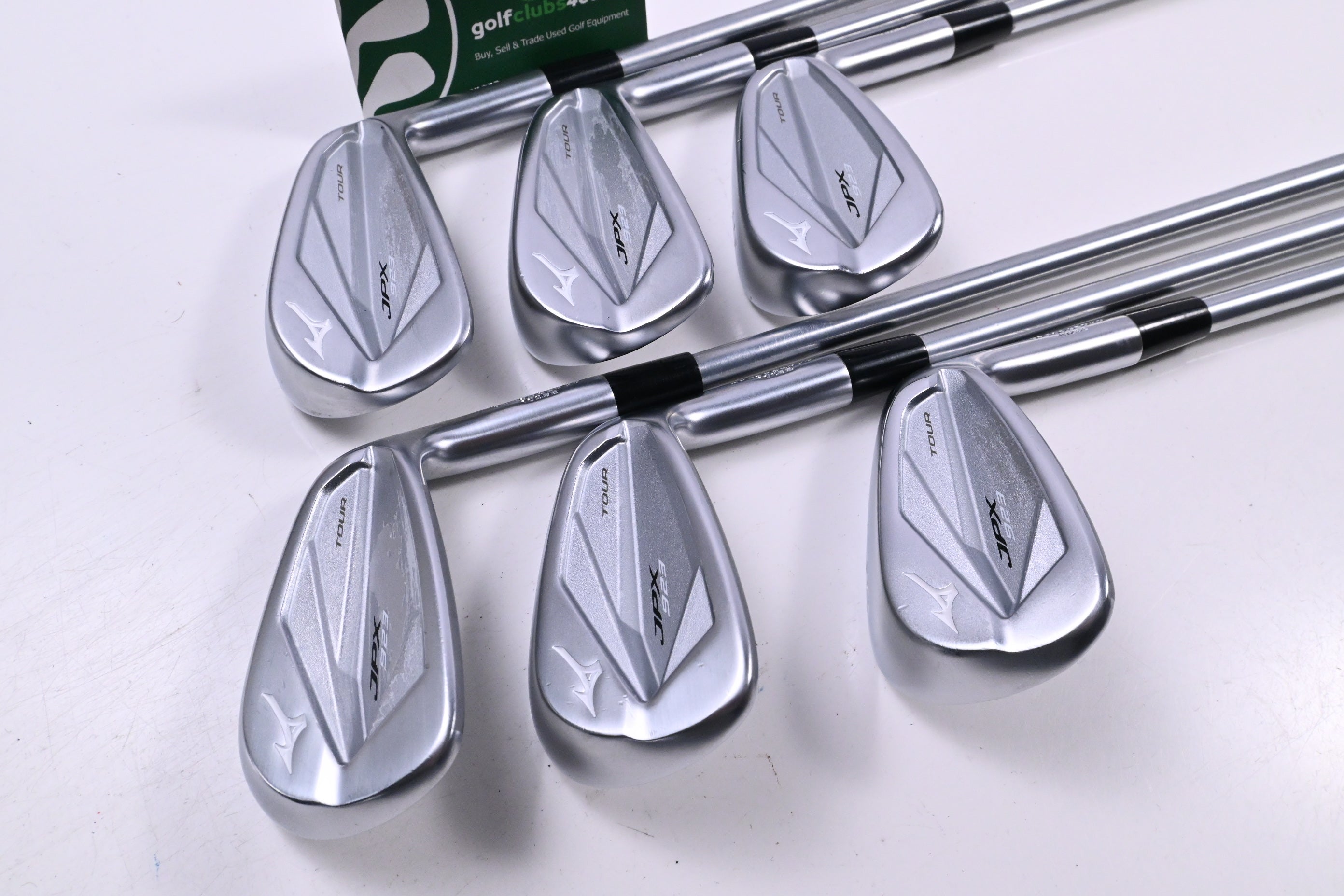 Mizuno JPX 923 Tour Irons / 6-PW+GW / Regular Plus Flex Project X IO 105 Shafts
