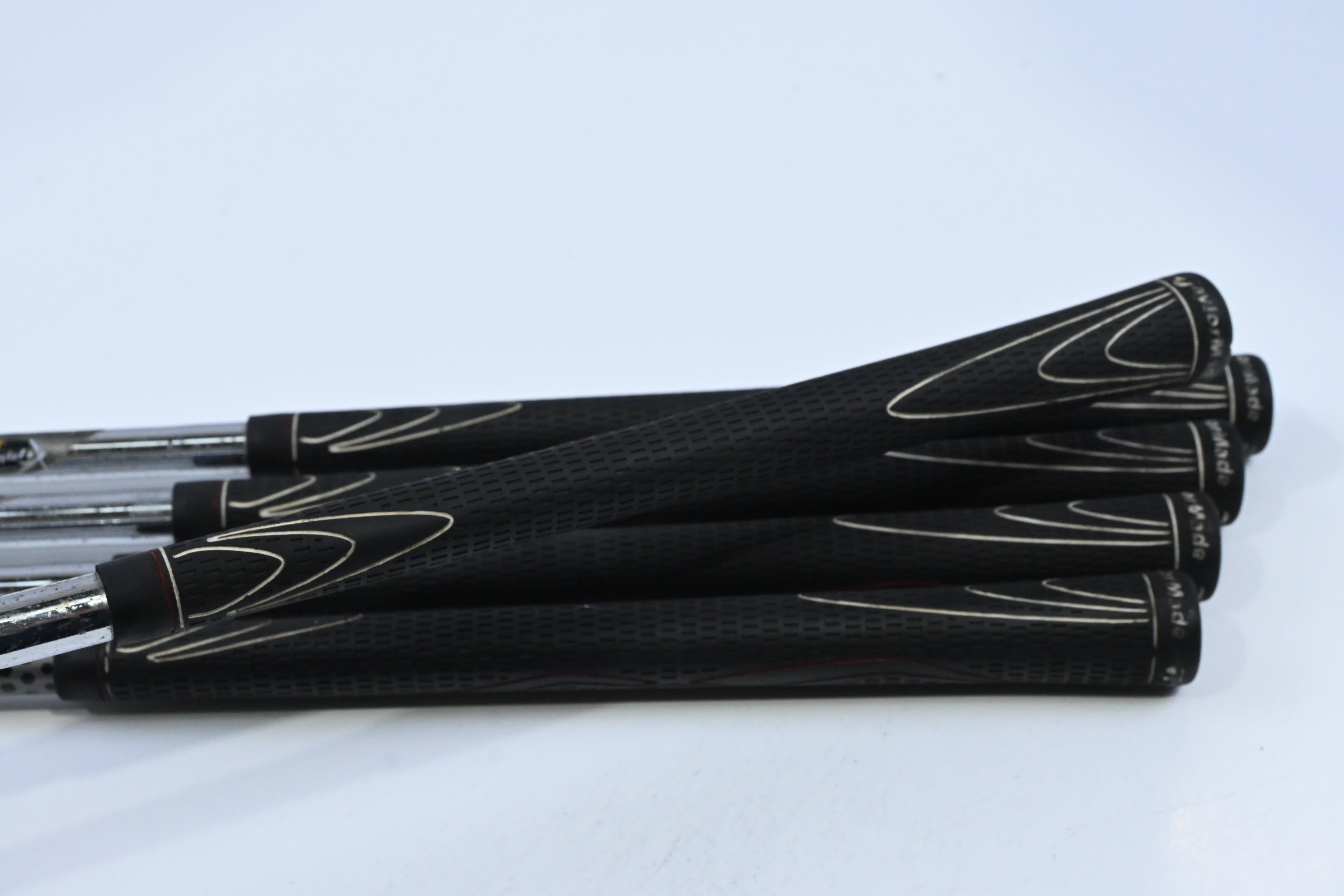 Left Hand Taylormade Burner Superlaunch Irons / 6-PW / Regular Flex Burner 85