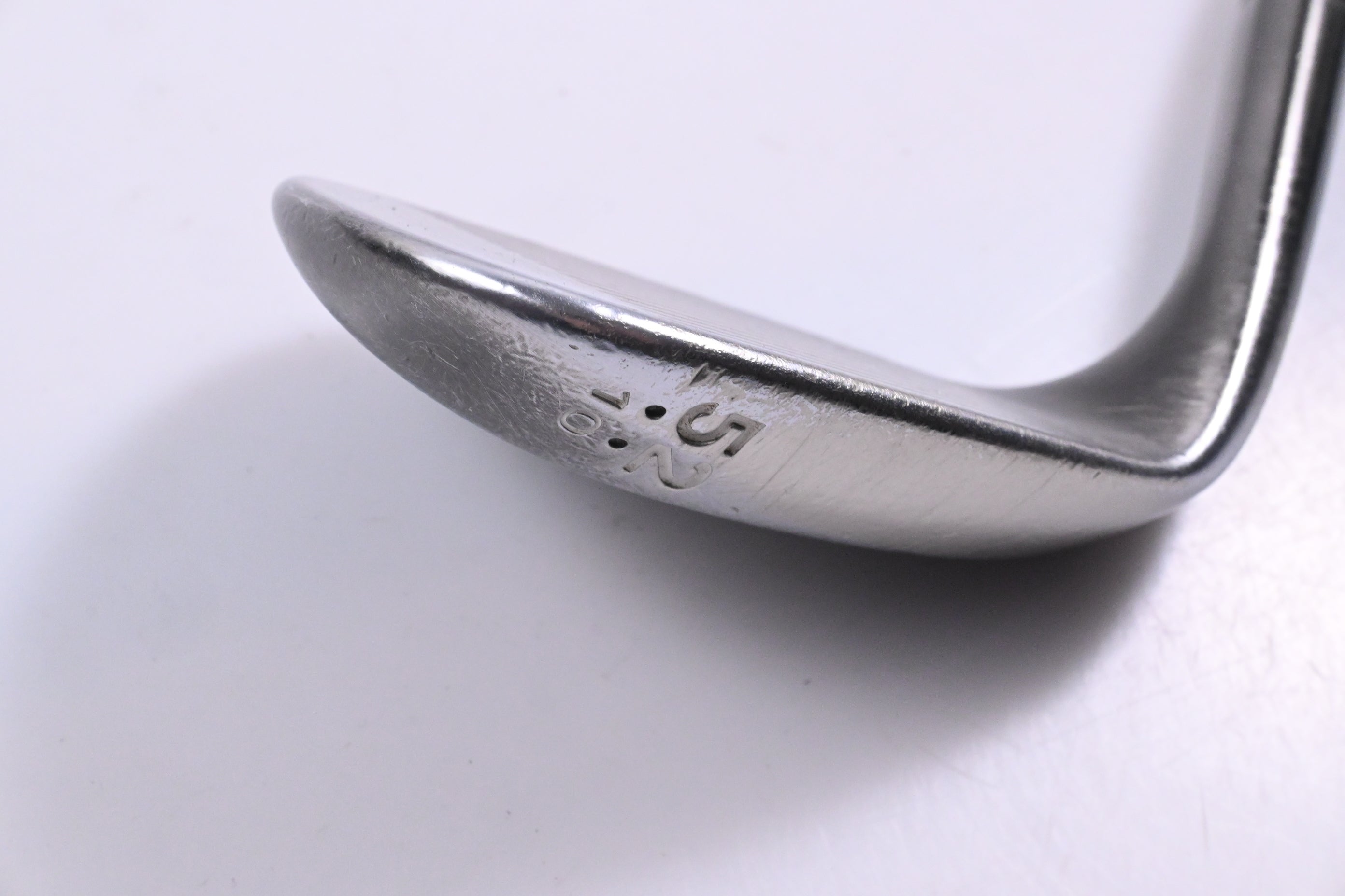 Cleveland CG16 Gap Wedge / 52 Degree / Wedge Flex Dynamic Gold Shaft