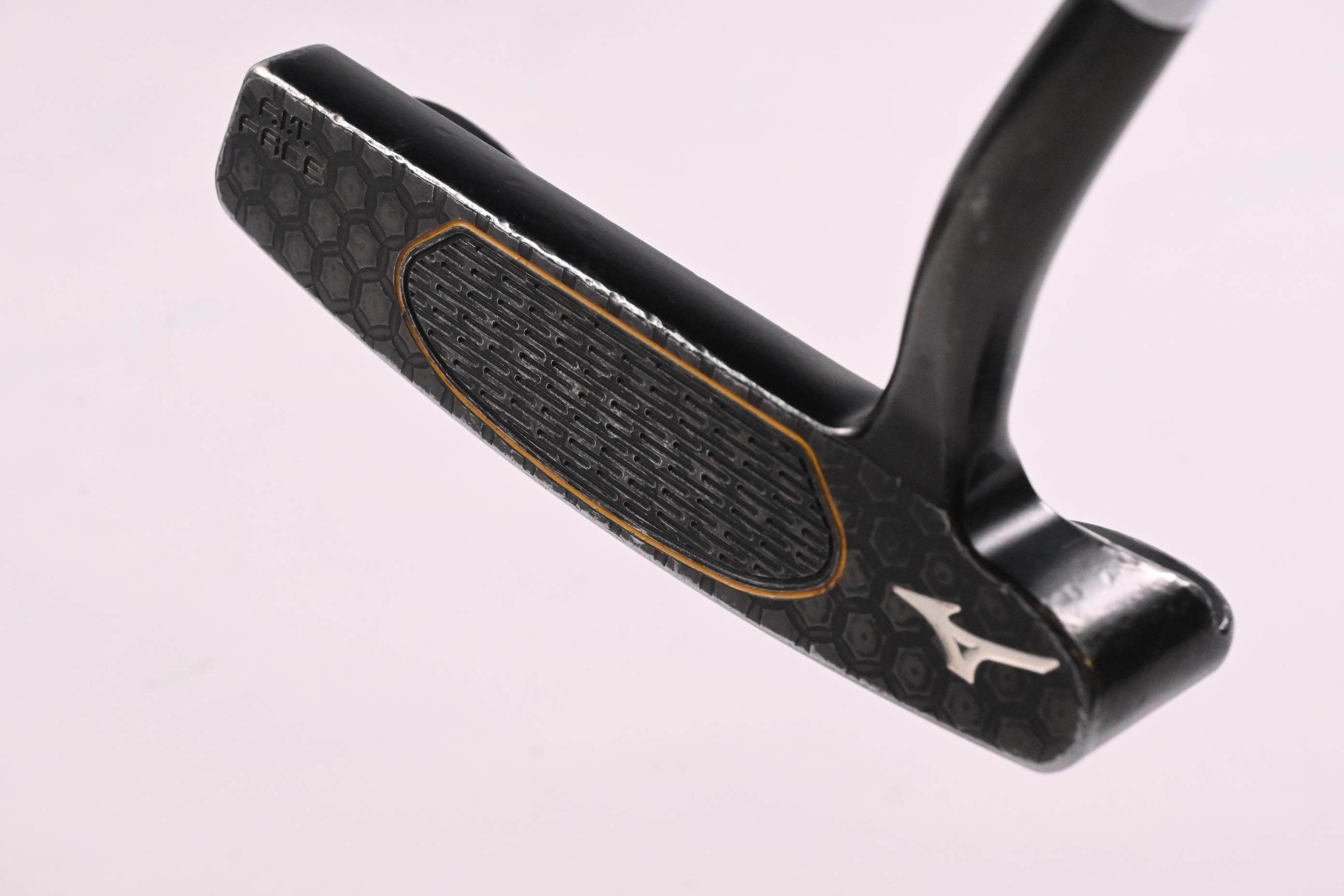 Mizuno Black Carbon BC-Series 4 Putter / 35 Inch
