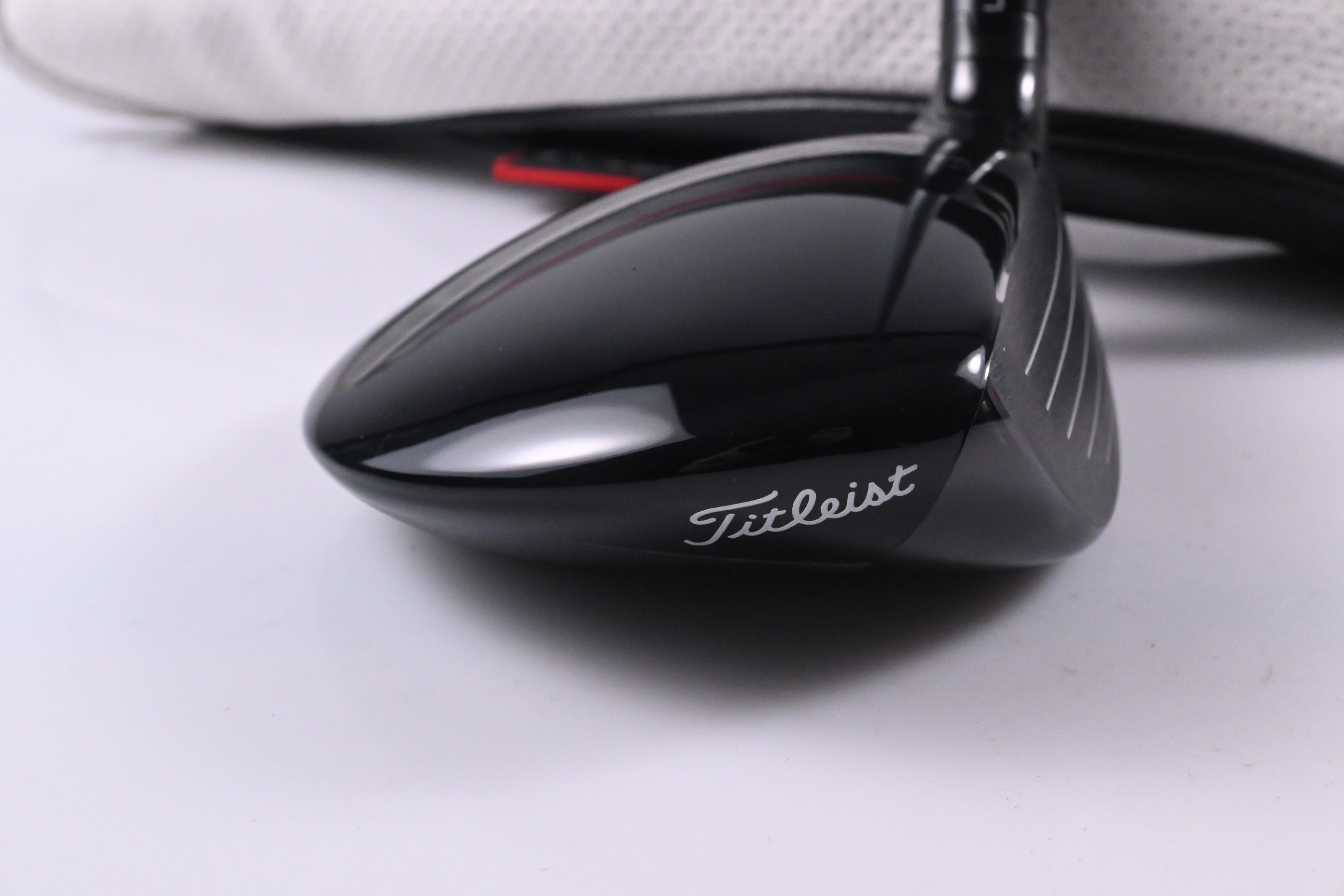 Titleist GT1 #5 Wood / 18 Degree / Regular Flex Fujikura Air Speeder 40 Shaft