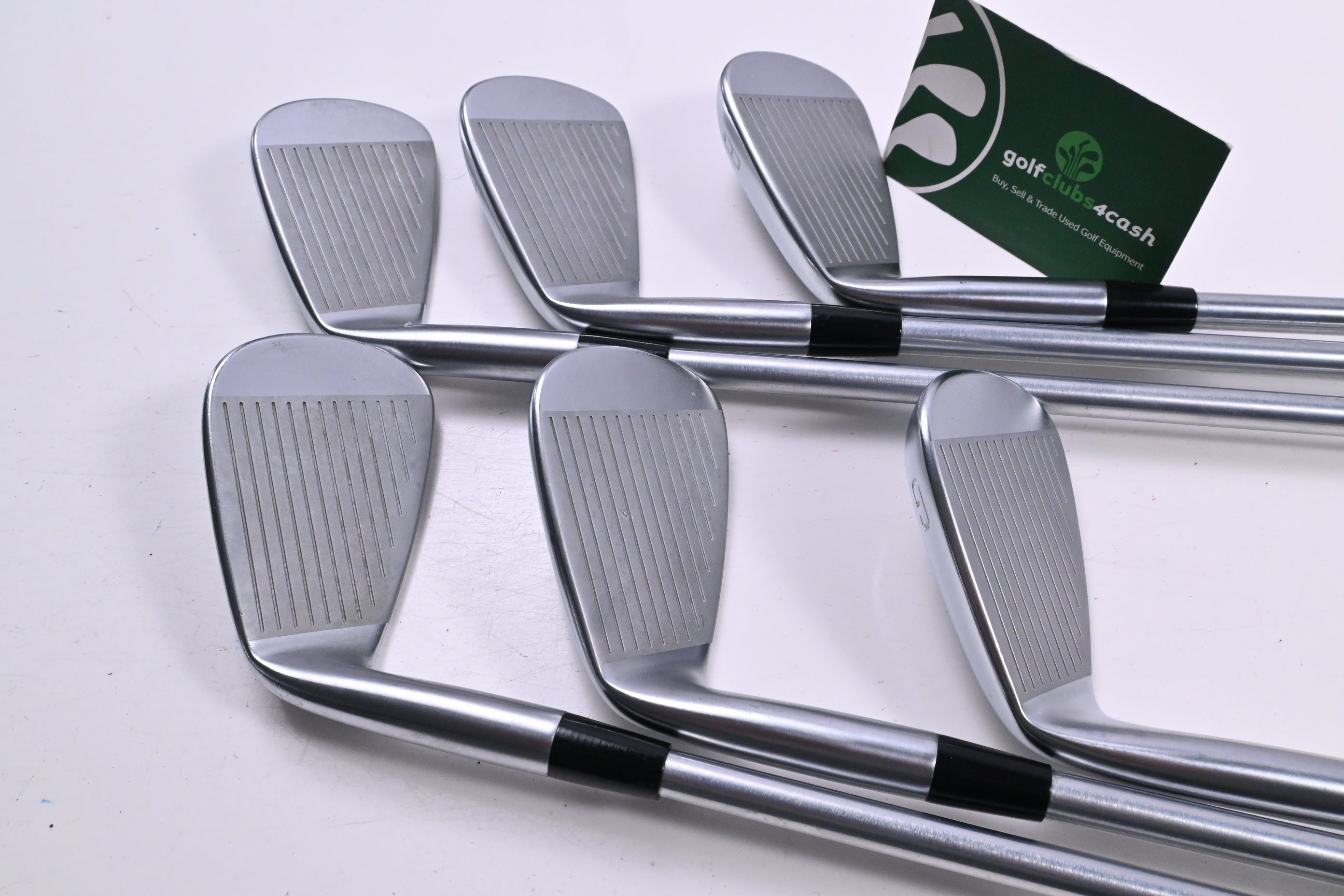Mizuno JPX 923 Tour Irons / 6-PW+GW / Regular Plus Flex Project X IO 105 Shafts