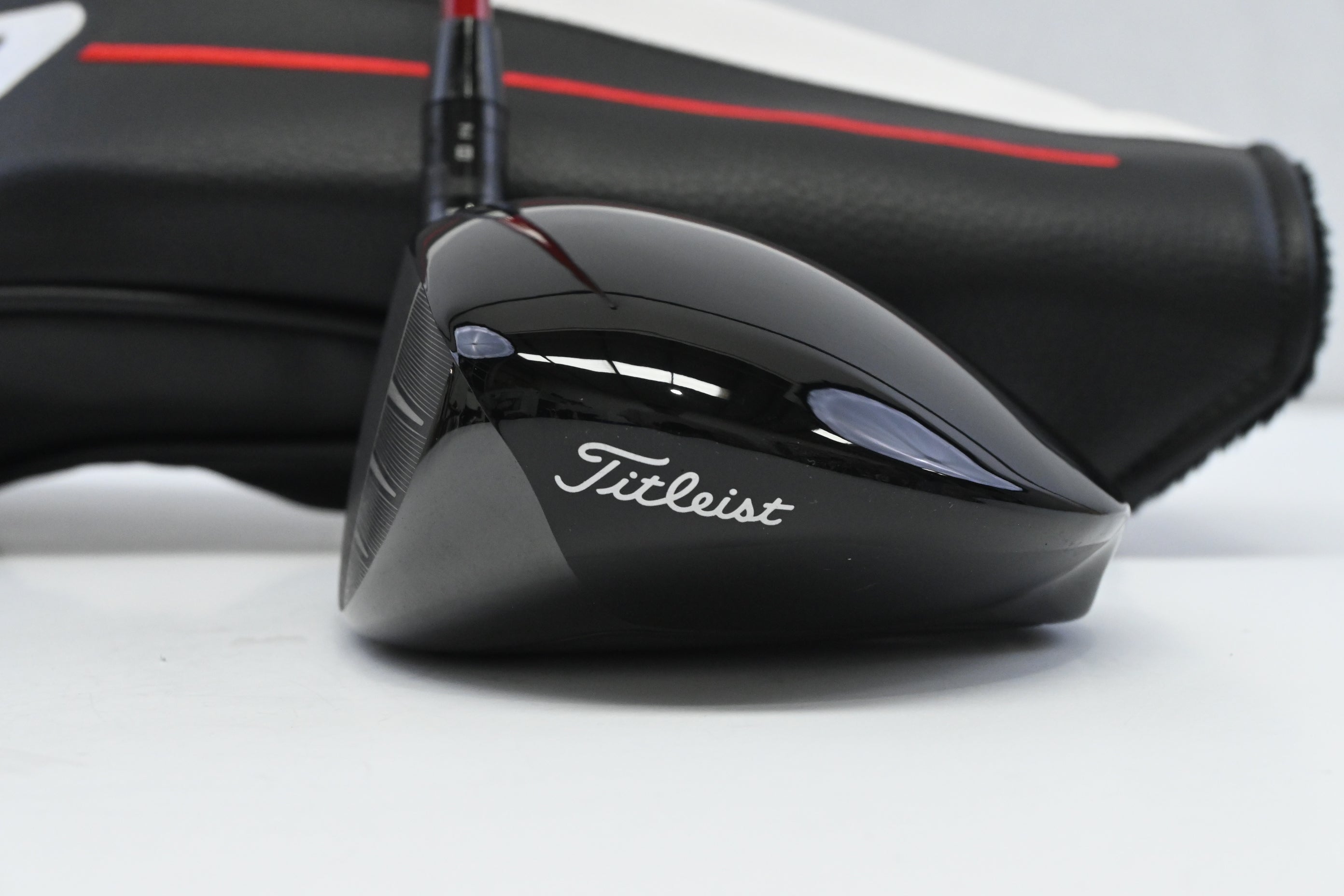 Left Hand Titleist GT4 Driver / 10 Degree / Senior Flex Project X Denali Red 50
