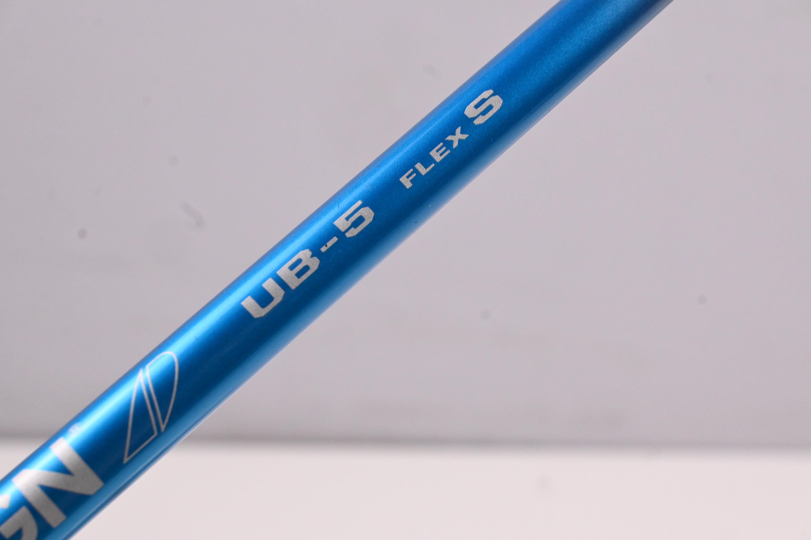 Graphite Design Tour AD UB-5 Driver Shaft / Stiff Flex / Taylormade 2nd Gen