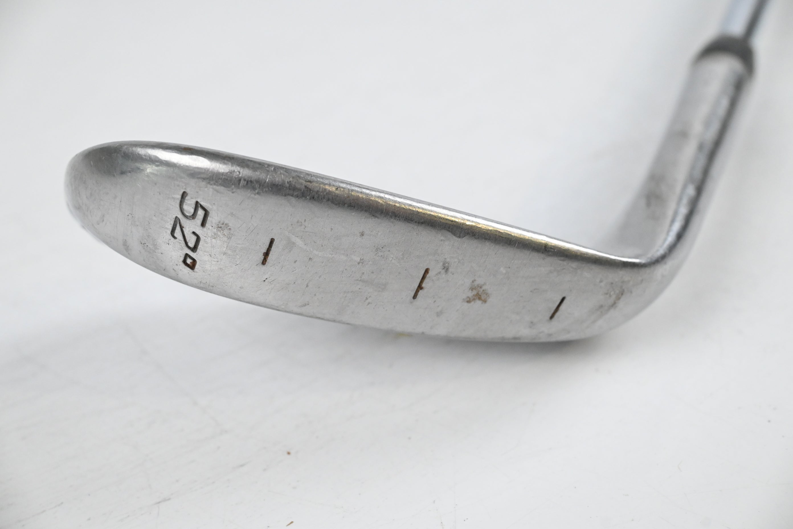Taylormade Tour Performance Gap Wedge / 52 Degree / Wedge Flex Dynamic Gold