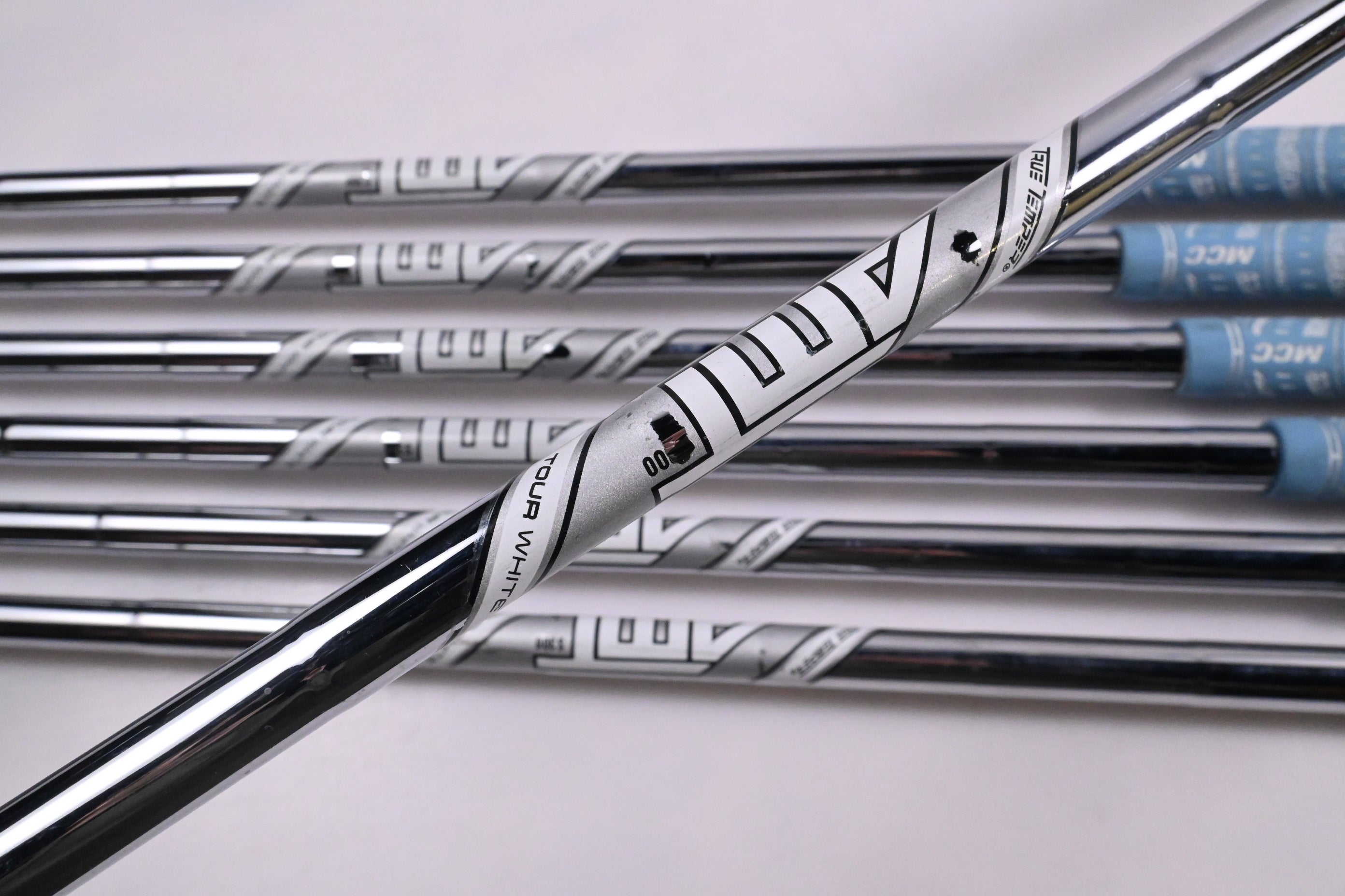 Titleist 718 AP2 Irons / 4-PW / Stiff Flex AMT Tour White S300 Shafts