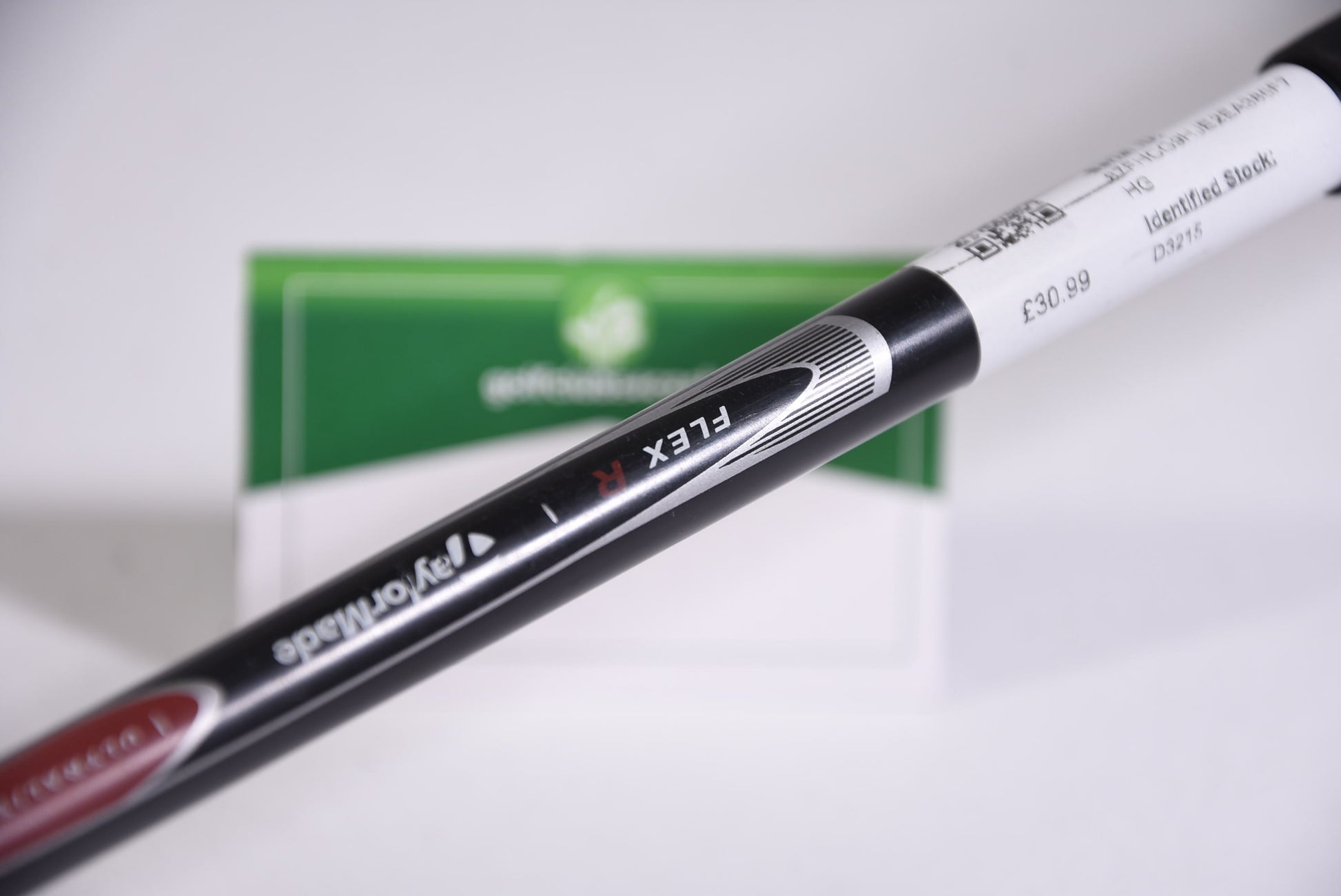 Taylormade Rescue Mid #3 Hybrid / 19 Degree / Regular Flex Taylormade Ultralite