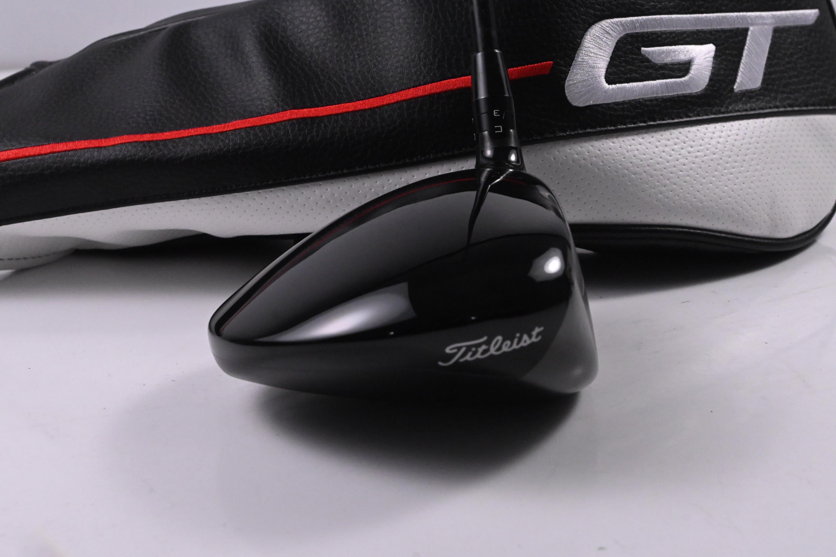 Titleist GT3 Driver / 9 Degree / Stiff Flex SK Fibre Hypersonic 60 Shaft