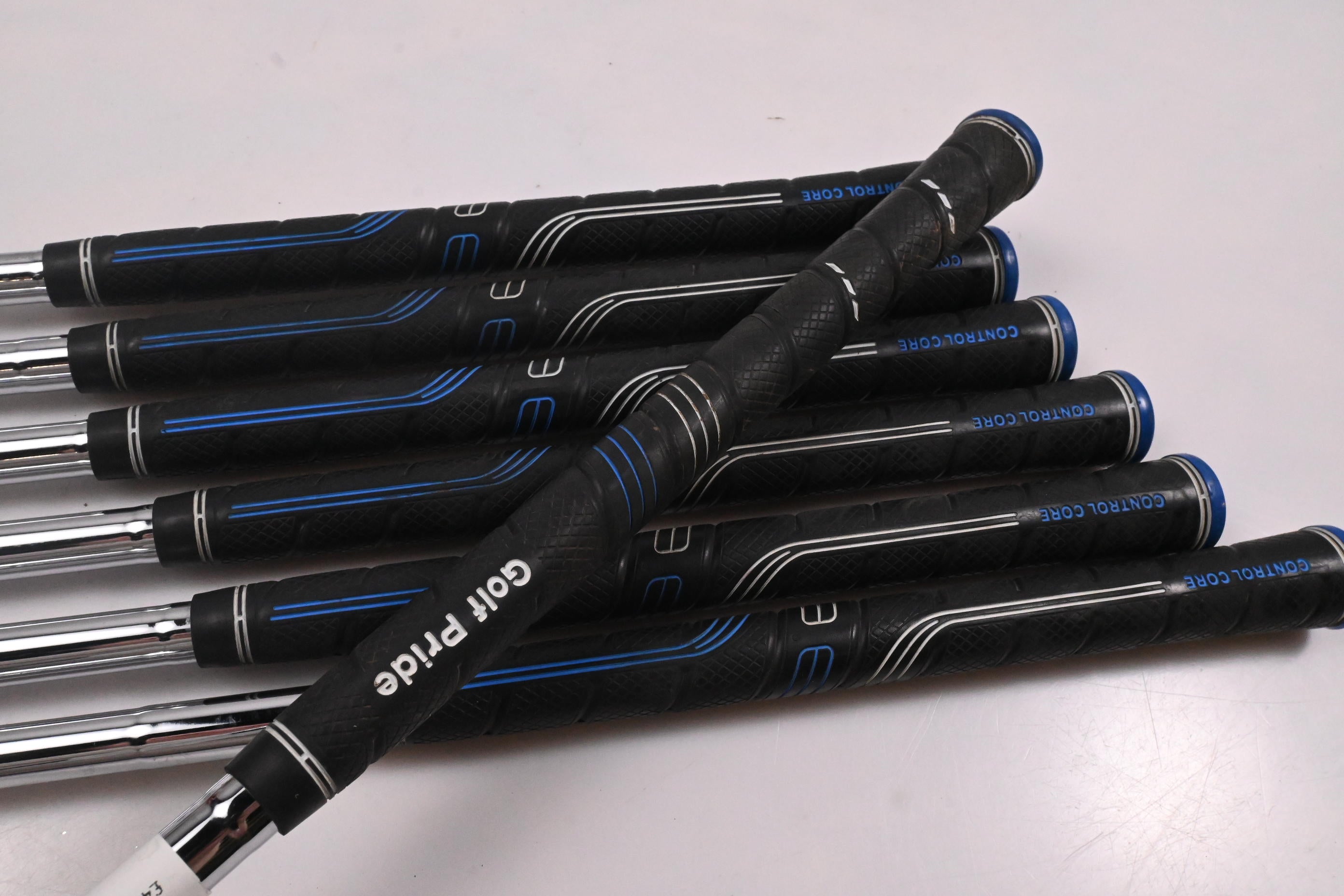 Callaway Paradym Irons / 5-PW+GW / Regular Flex Elevate MPH 95 Shafts