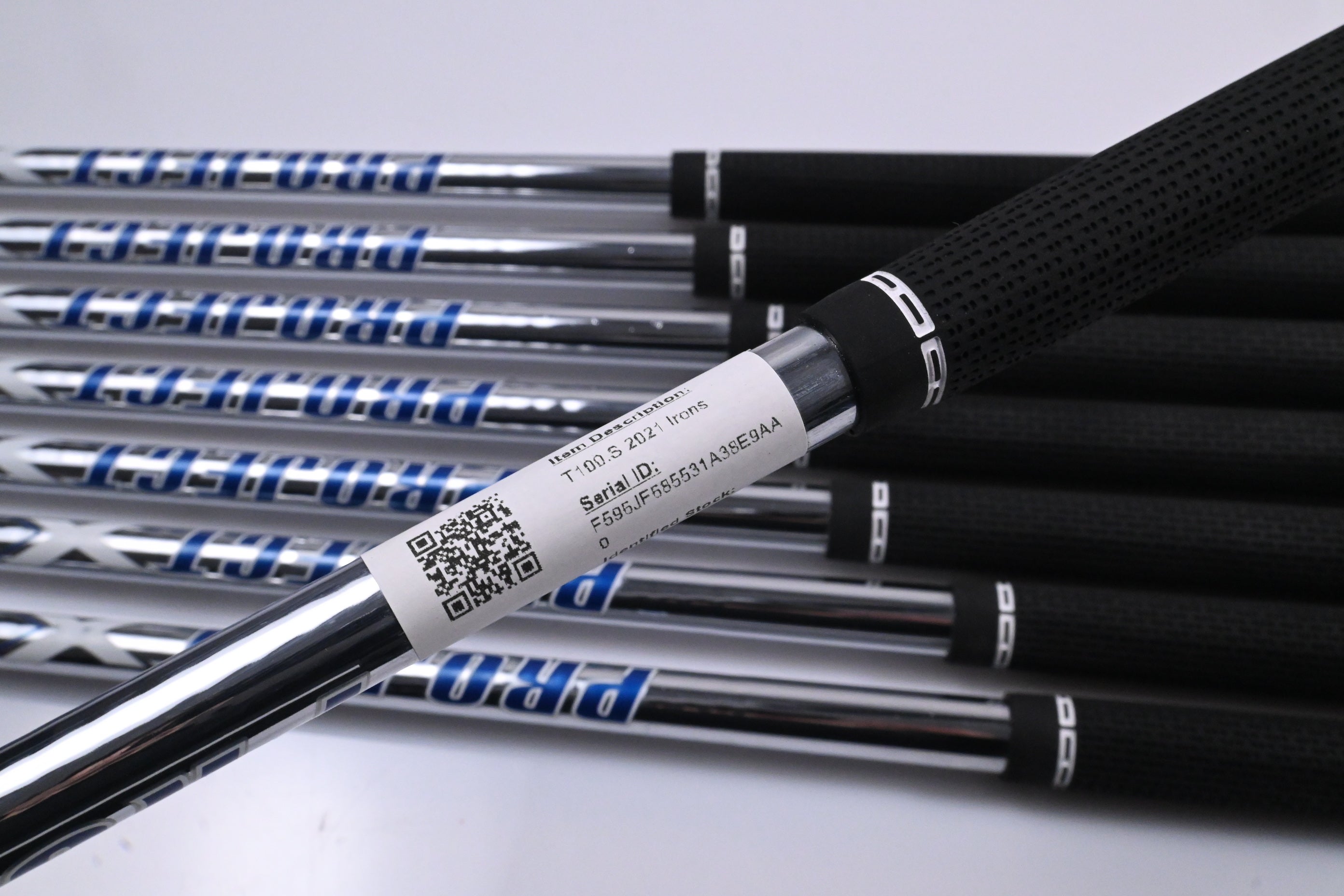 Titleist T100.S 2021 Irons / 4-PW+48° / Stiff Flex Project X LZ 120 Shafts