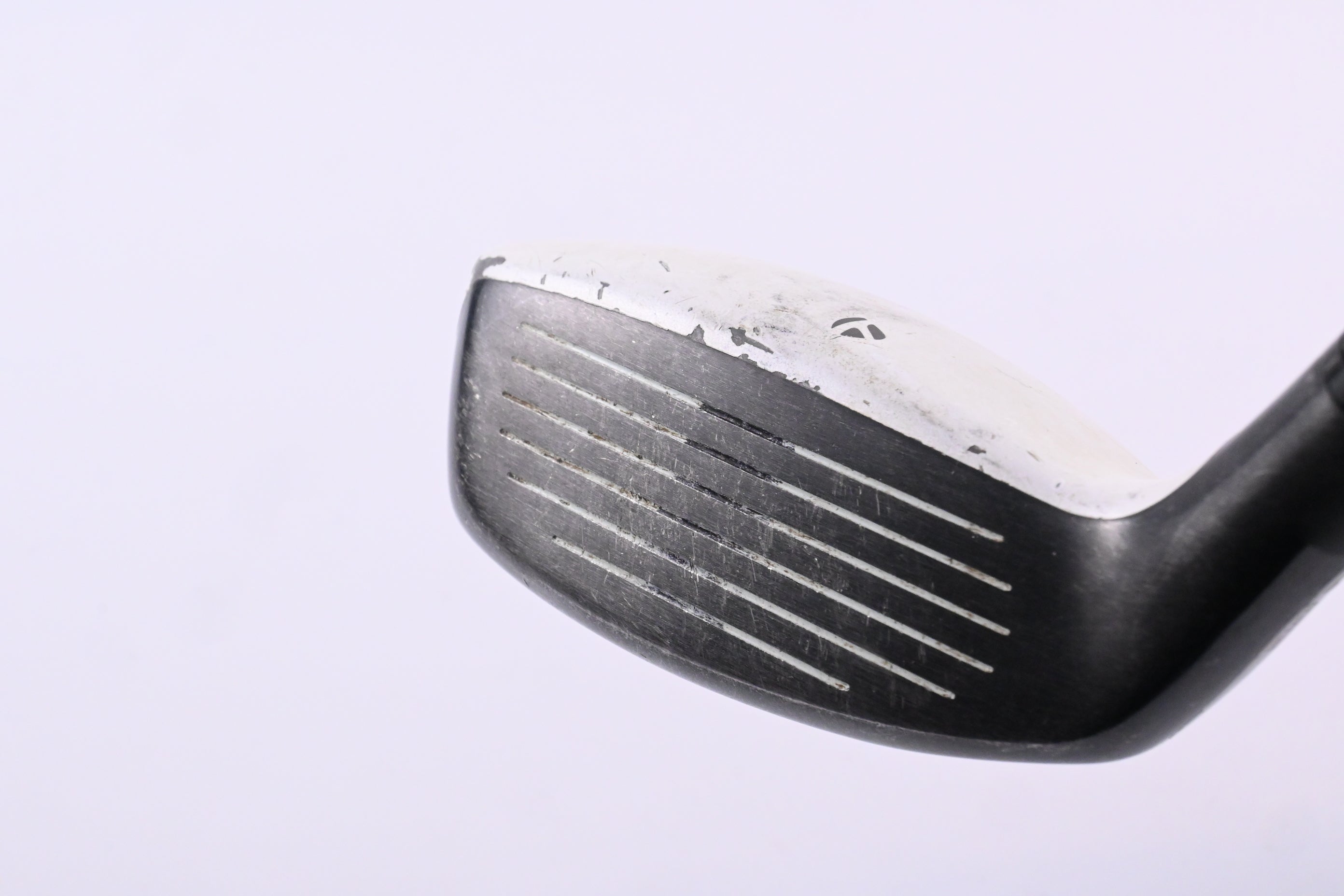 Taylormade Rescue 11 #4 Hybrid / 21 Degree / Stiff Flex Aldila RIP 65 Shaft