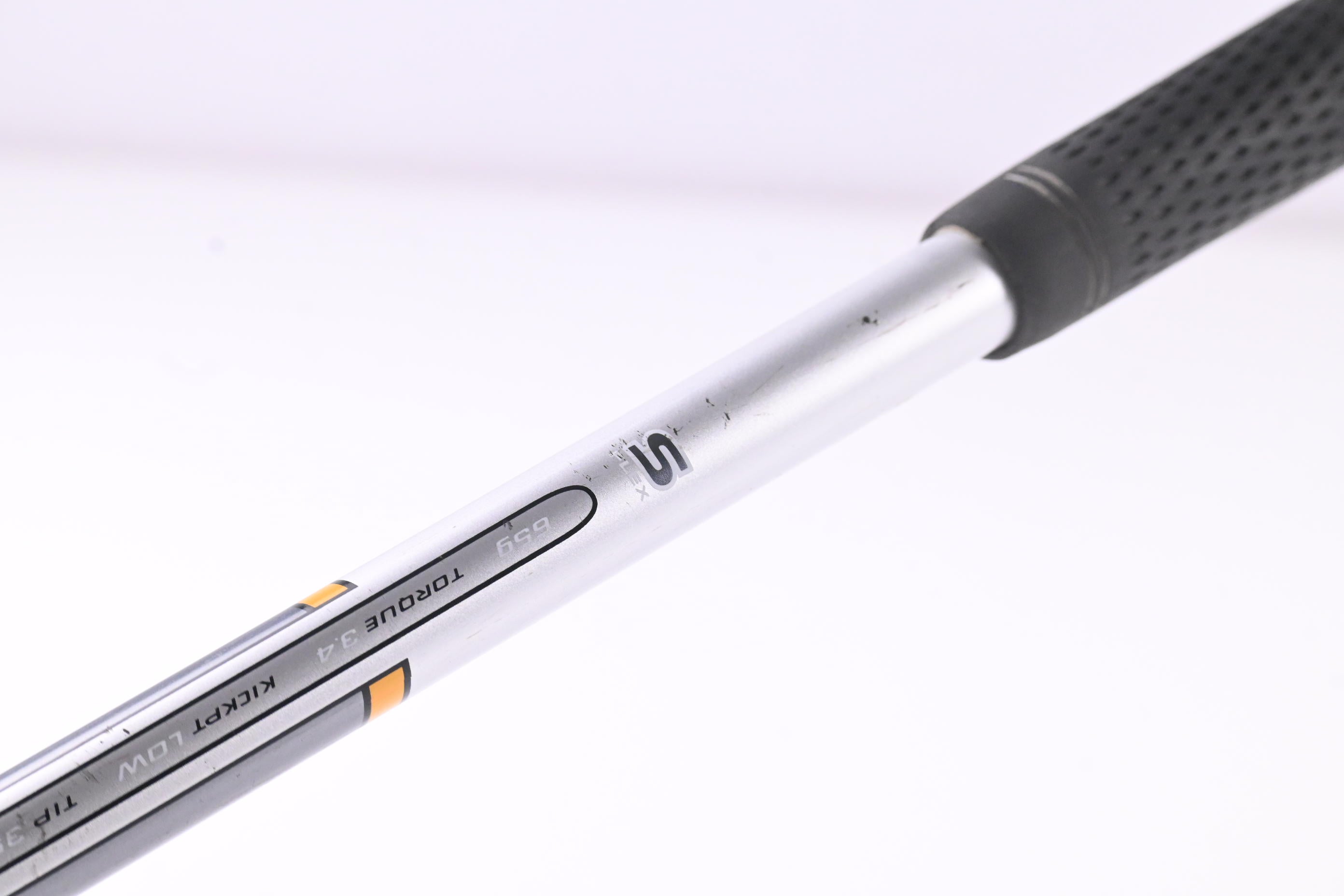 Cleveland HiBore Driver / 9.5 Degree / Stiff Flex Fujikura 65 Shaft
