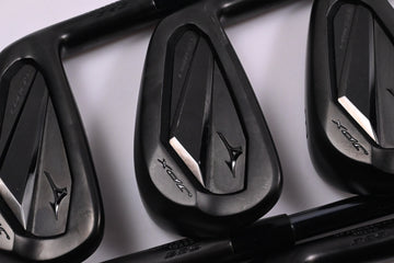 Mizuno JPX 925 Forged Irons / 6-PW+GW / Regular Flex UST Recoil Dart ESX 60