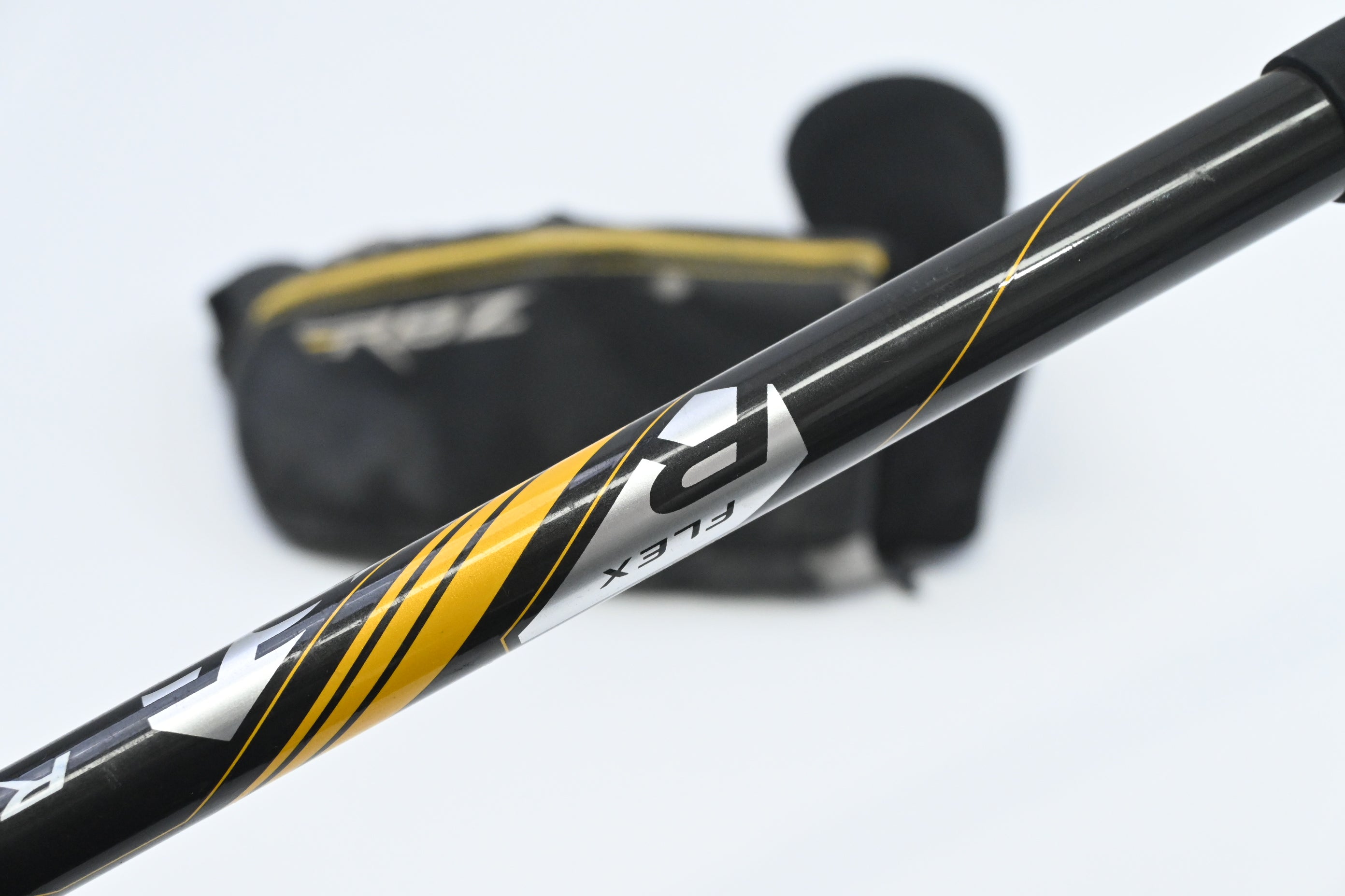 Taylormade RBZ Black #4 Hybrid / 22 Degree / Regular Flex Rocketfuel 65 Shaft
