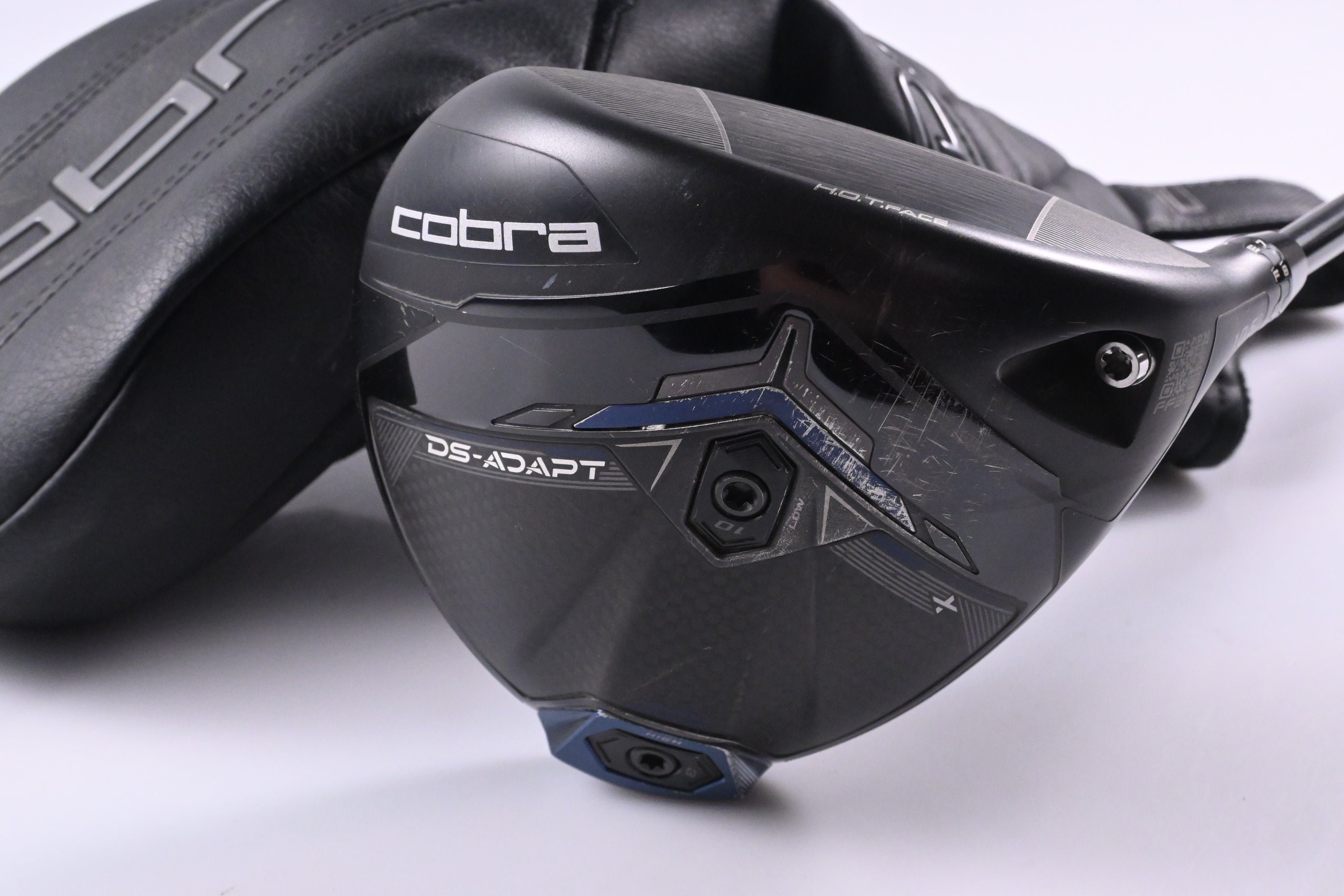 Cobra DS-Adapt X Driver / 10.5 Degree / Stiff Flex Project X Denali Black 60