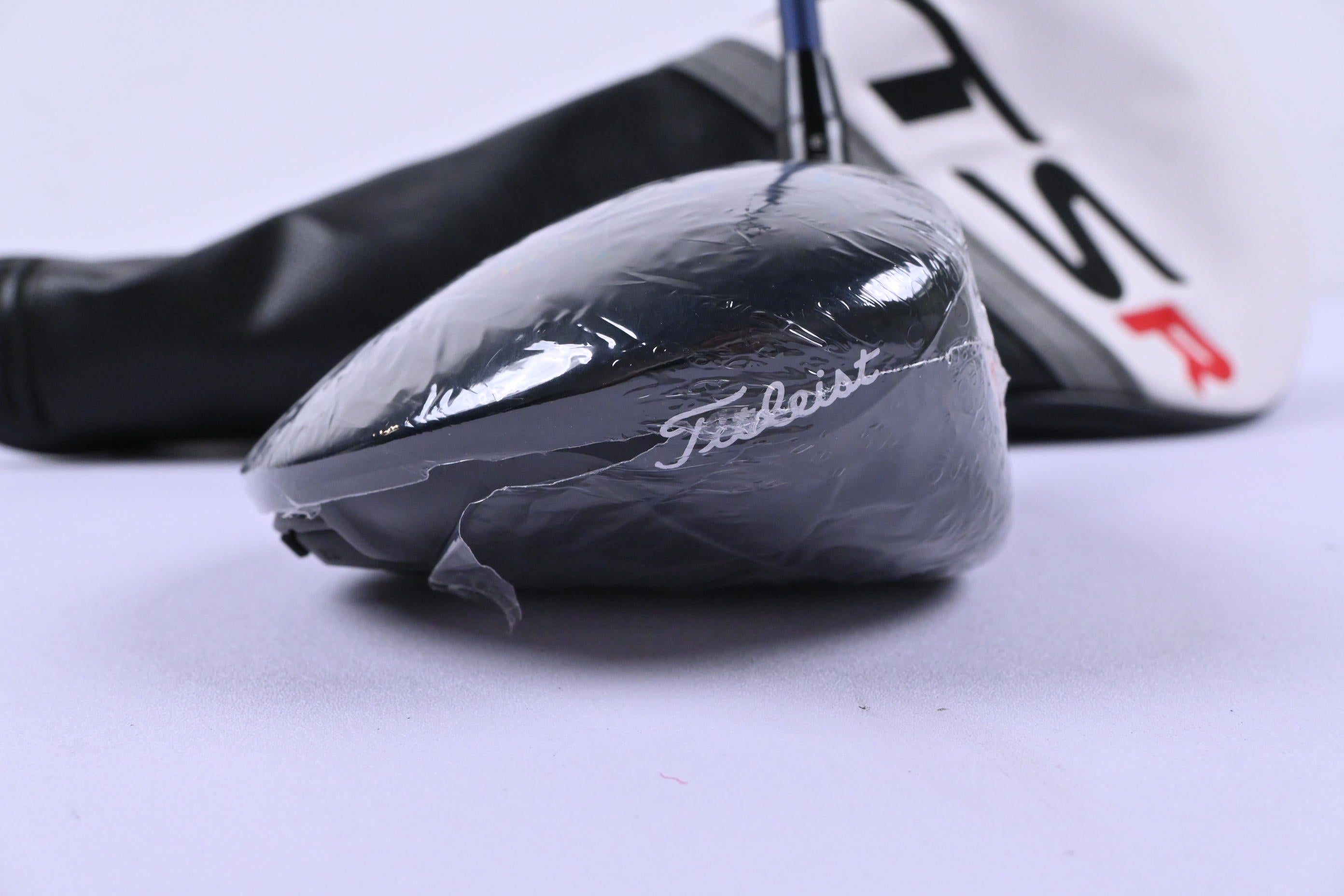 Titleist TSR3 Driver / 9 Degree / Stiff Flex Fujikura Ventus TR Blue Velocore+ 5