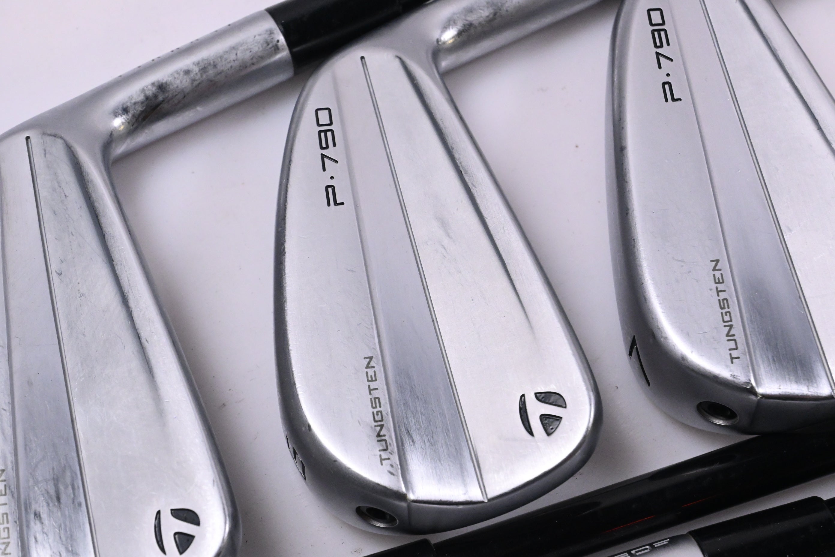 Taylormade P790 2023 Irons / 5-PW+GW / Regular Flex Ventus TR Blue 6 Shafts