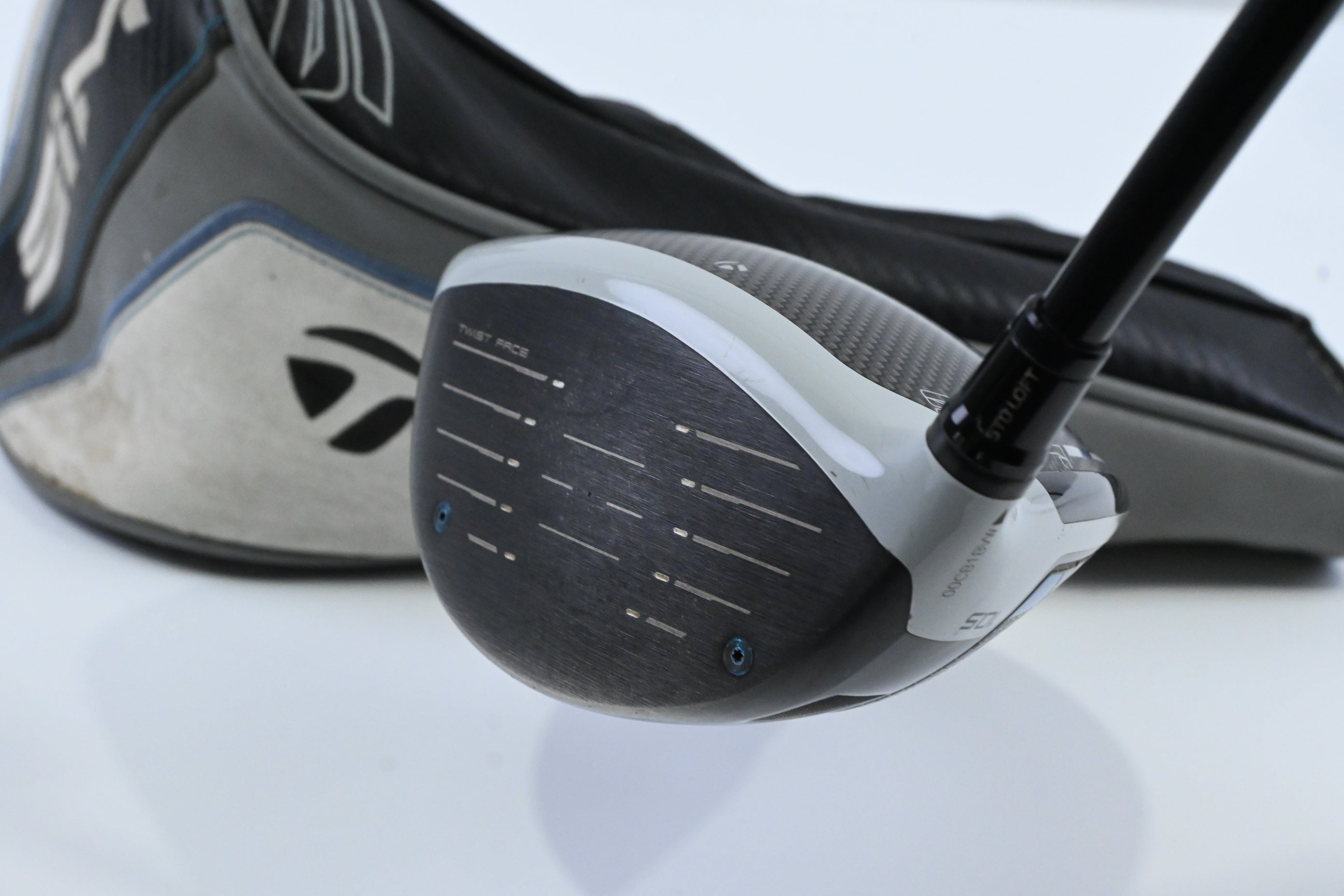 Taylormade SIM Max D Driver / 10.5 Degree / Regular Flex Diamana S Limited 60
