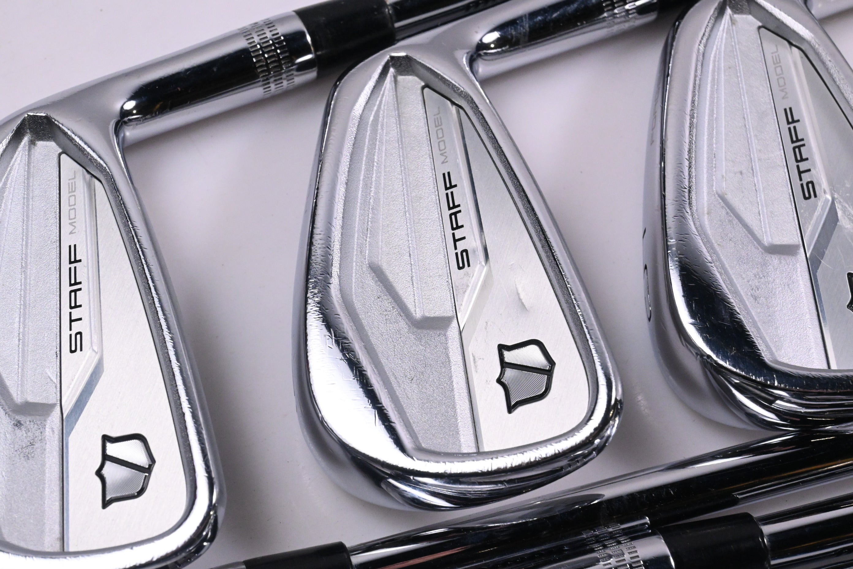 Wilson Staff Model 2024 CB Irons / 4-PW / Stiff Flex N.S.PRO Mods 3 Tour 105