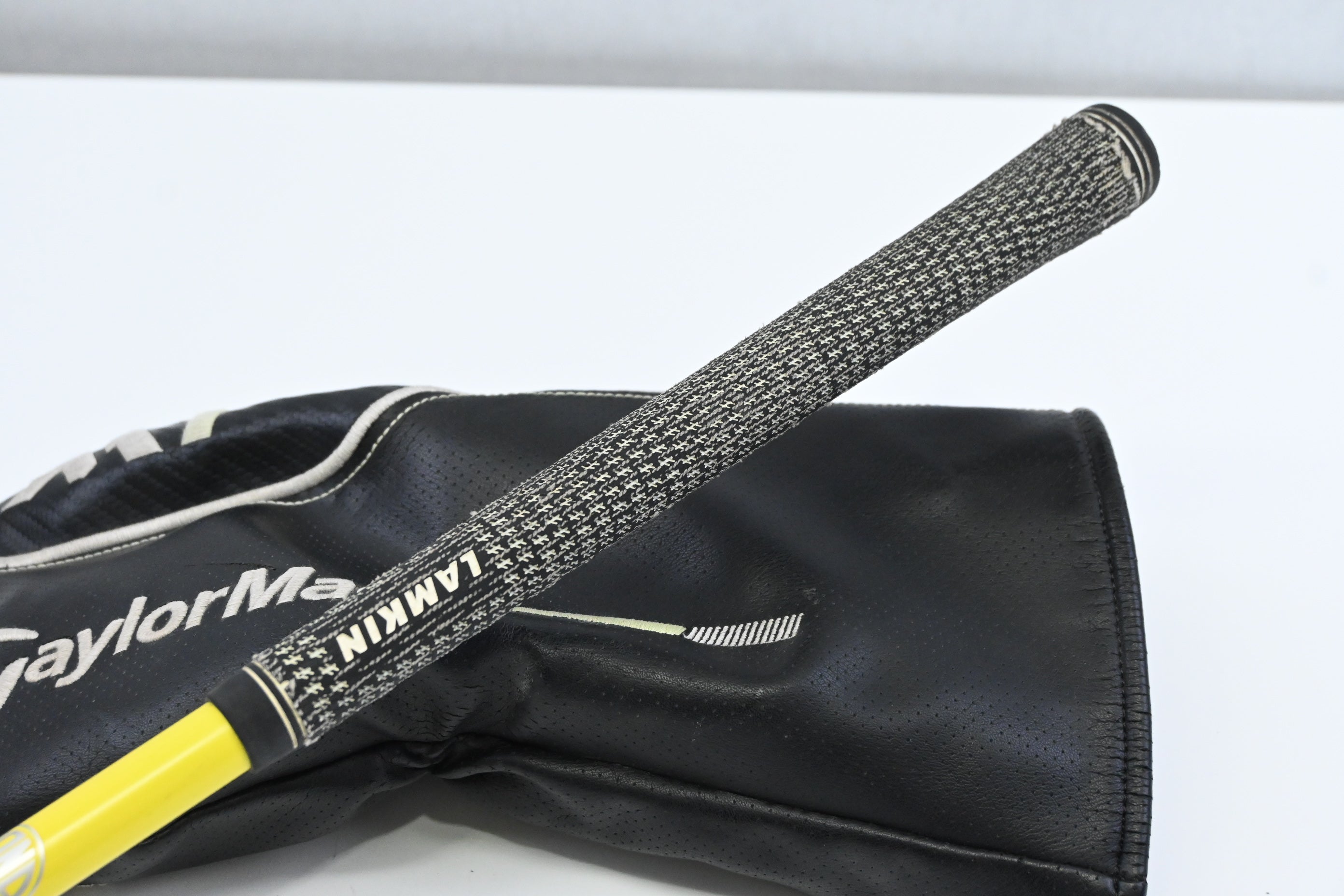 Left Hand Taylormade M1 2017 Driver / 10.5 Degree / X-Flex HZRDUS Yellow 63