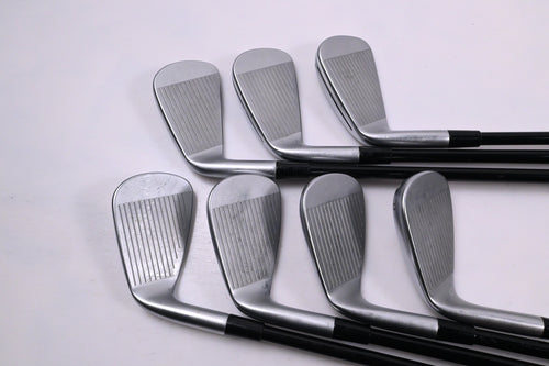 Taylormade P790 2023 Irons / 5-PW+GW / Regular Flex Ventus TR Blue 6 Shafts