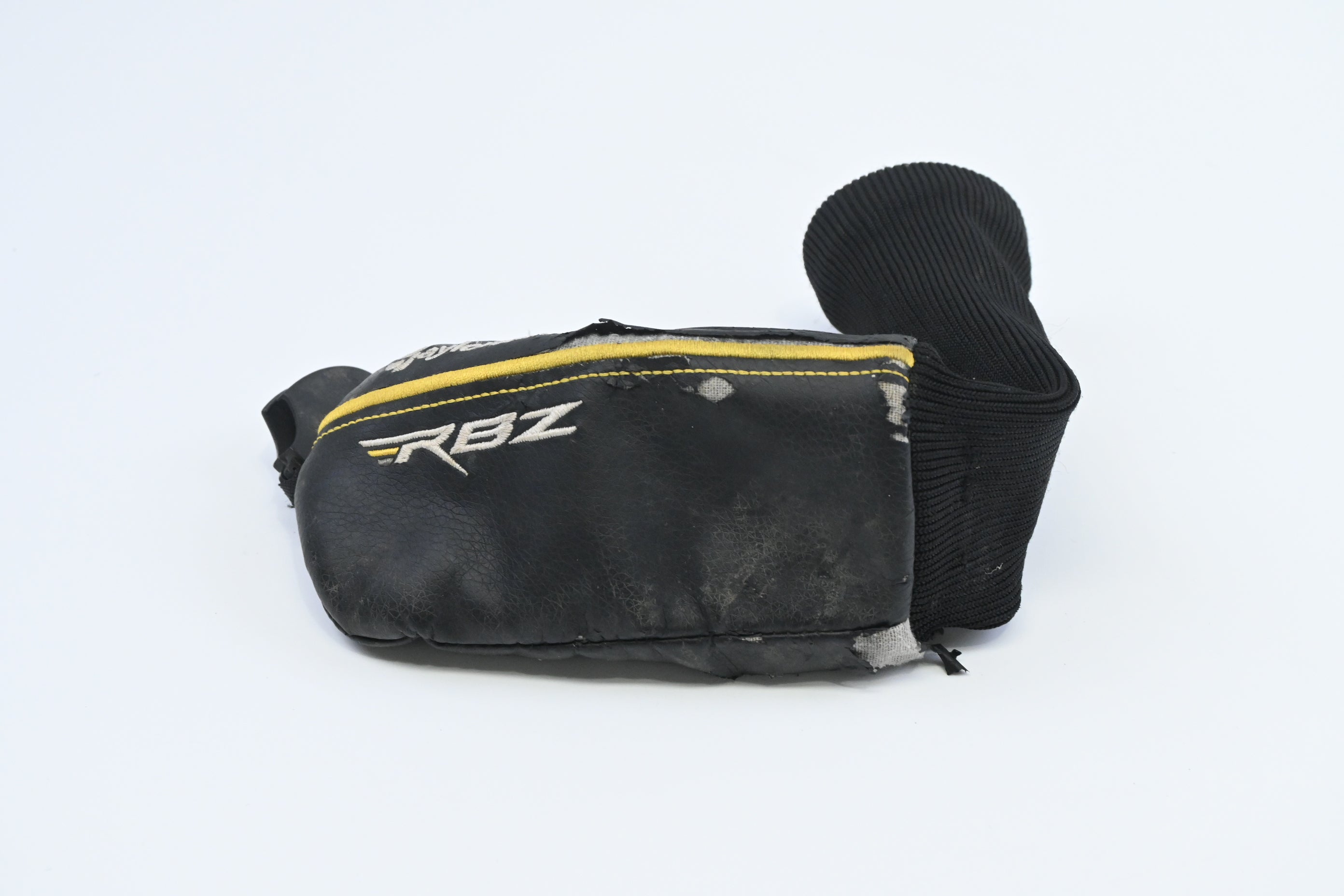Taylormade RBZ Black #4 Hybrid / 22 Degree / Regular Flex Rocketfuel 65 Shaft