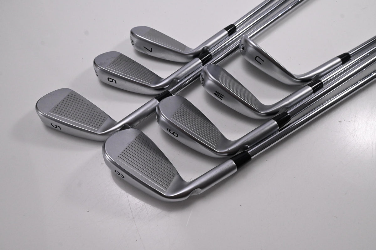 Ping I240 Irons / 5-PW+GW / Blue Dot /  Stiff Flex N.S.Pro Modus 3 105 Shaft