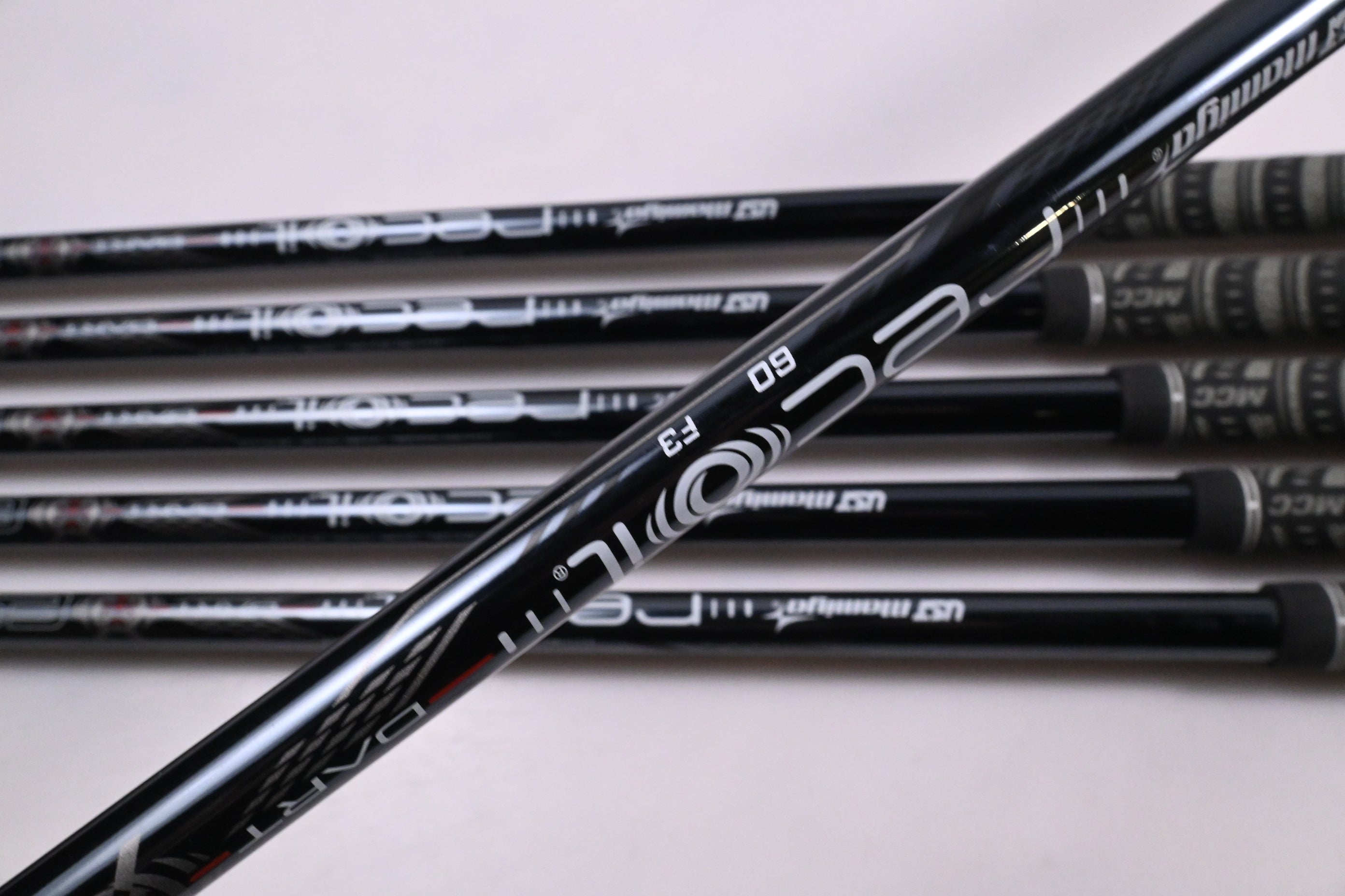 Mizuno JPX 925 Forged Irons / 6-PW+GW / Regular Flex UST Recoil Dart ESX 60