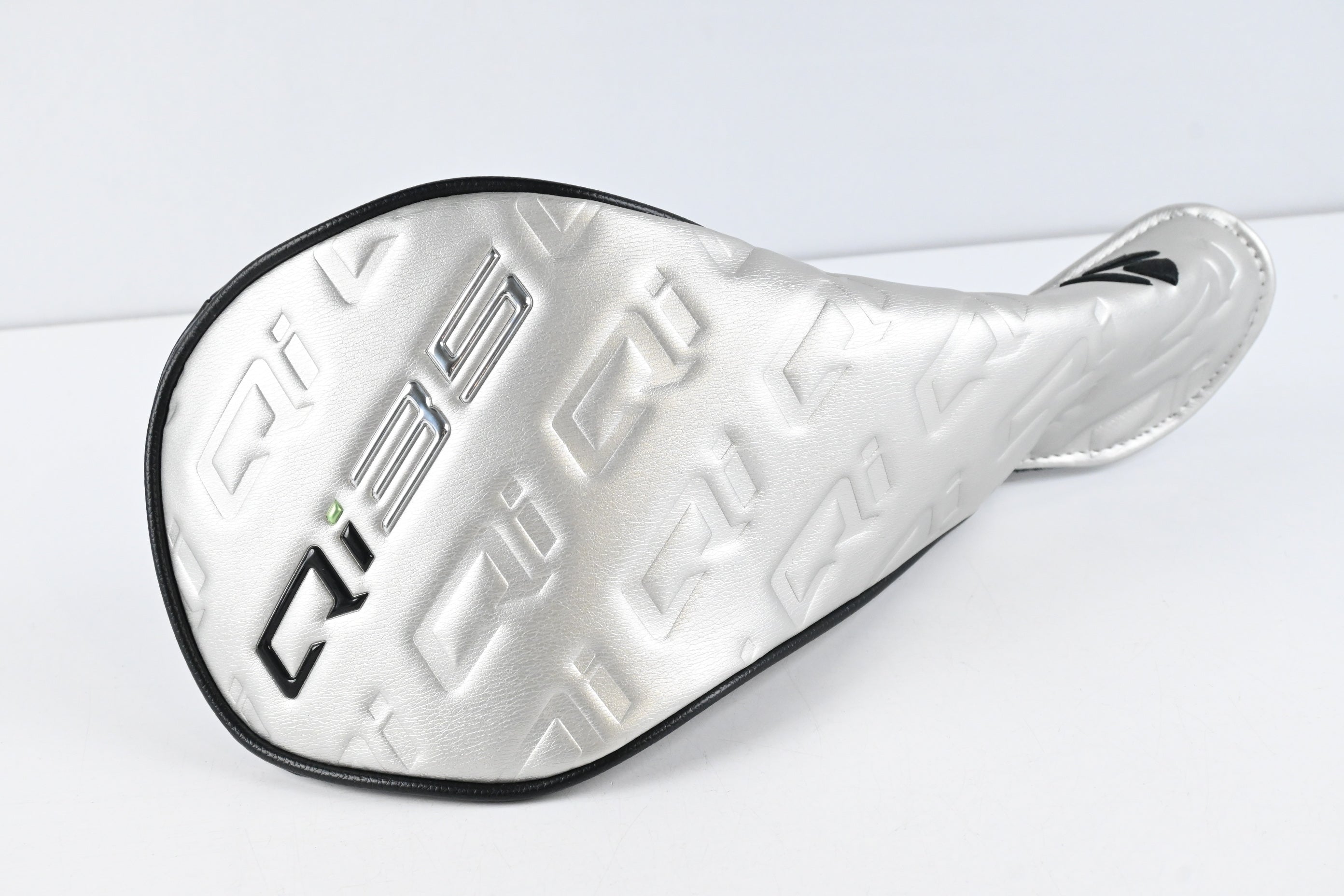 Taylormade Qi35 Max Driver / 9 Degree / Regular Flex Tensei AV Limited Blue 65