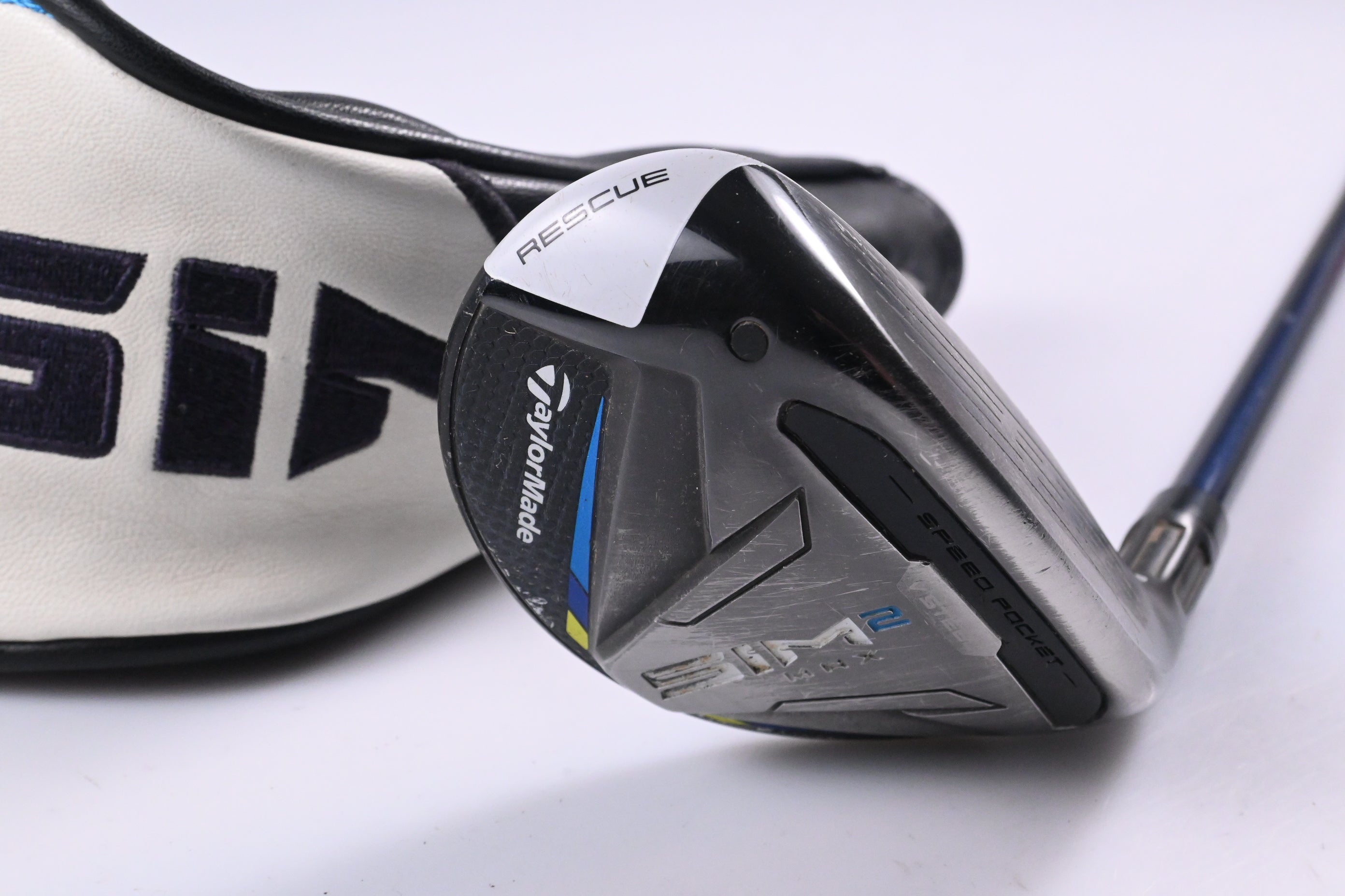 Taylormade SIM2 Max #3 Hybrid / 19 Degree / Regular Flex Ventus Blue 6 Shaft