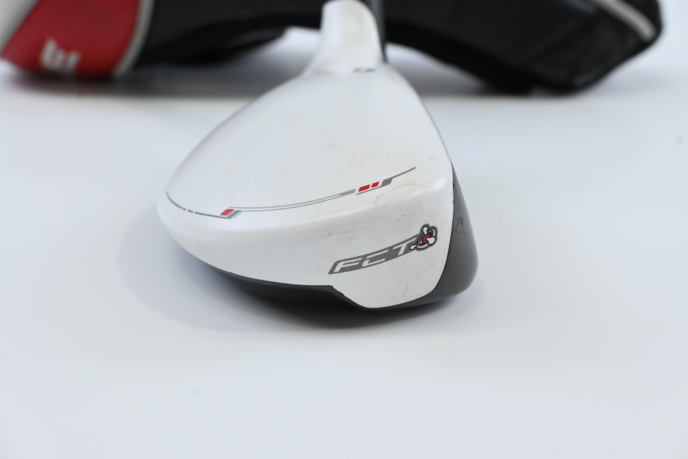 Taylormade Rescue FCT 11 #3 Hybrid / 18 Degree / Regular Flex Aldila RIP 65