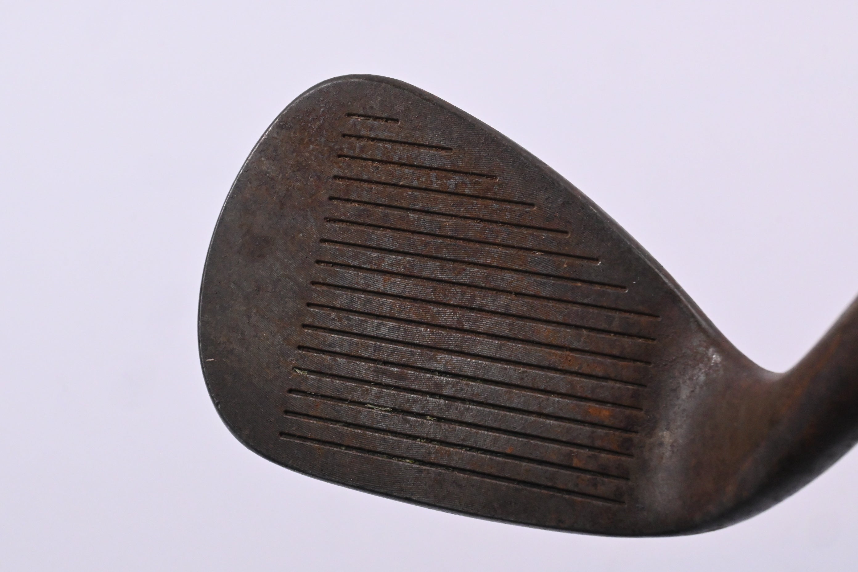 Wilson Staff Model Raw Gap Wedge / 52 Degree / Wedge Flex Dynamic Gold MID 115