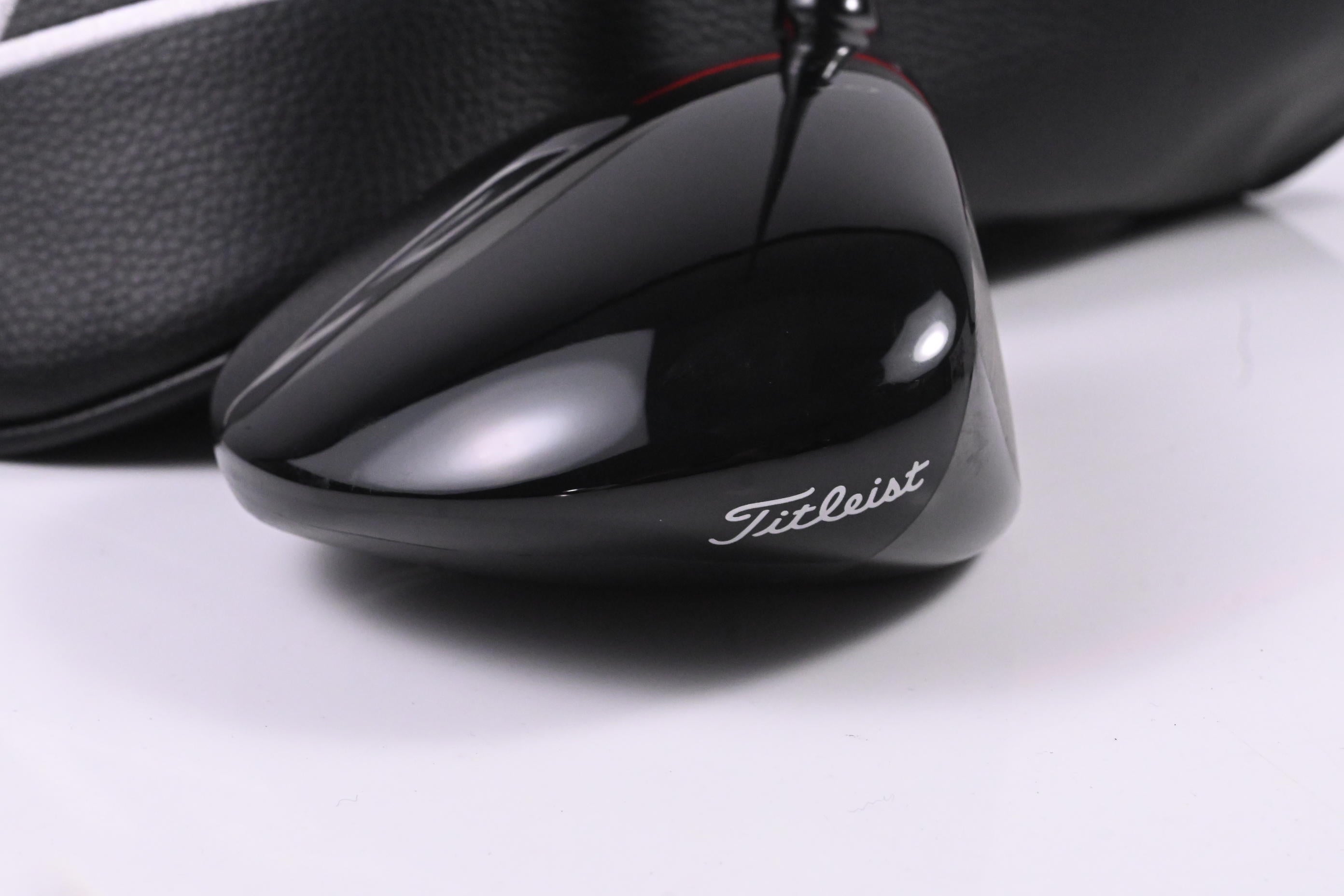 Titleist GT3 Driver / 9 Degree / Stiff Flex Project X HZRDUS Black 60 Shaft